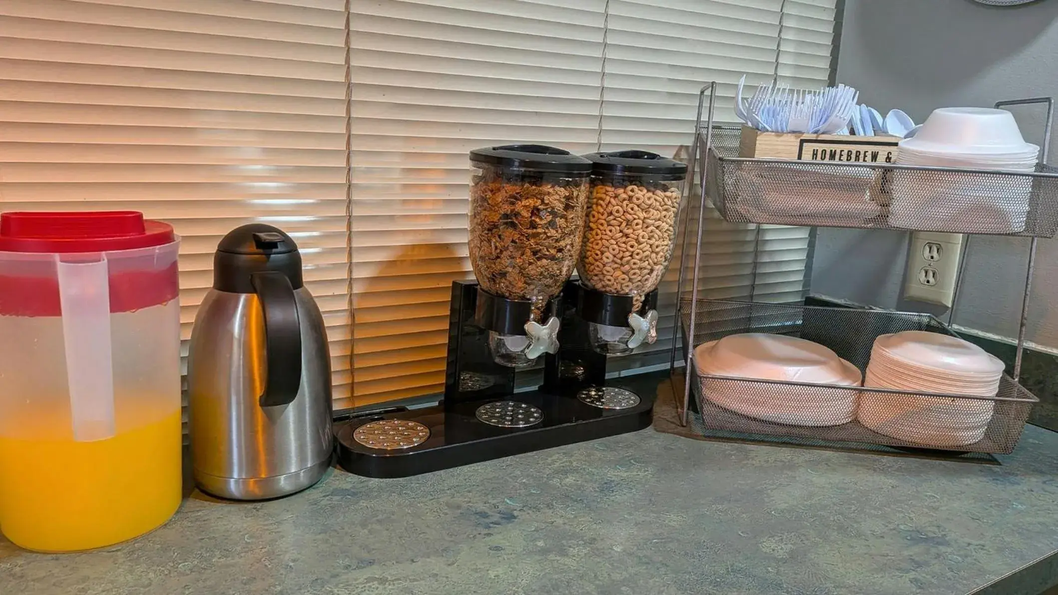 Breakfast in Inn of Loudon Breakfast in Inn of Loudon