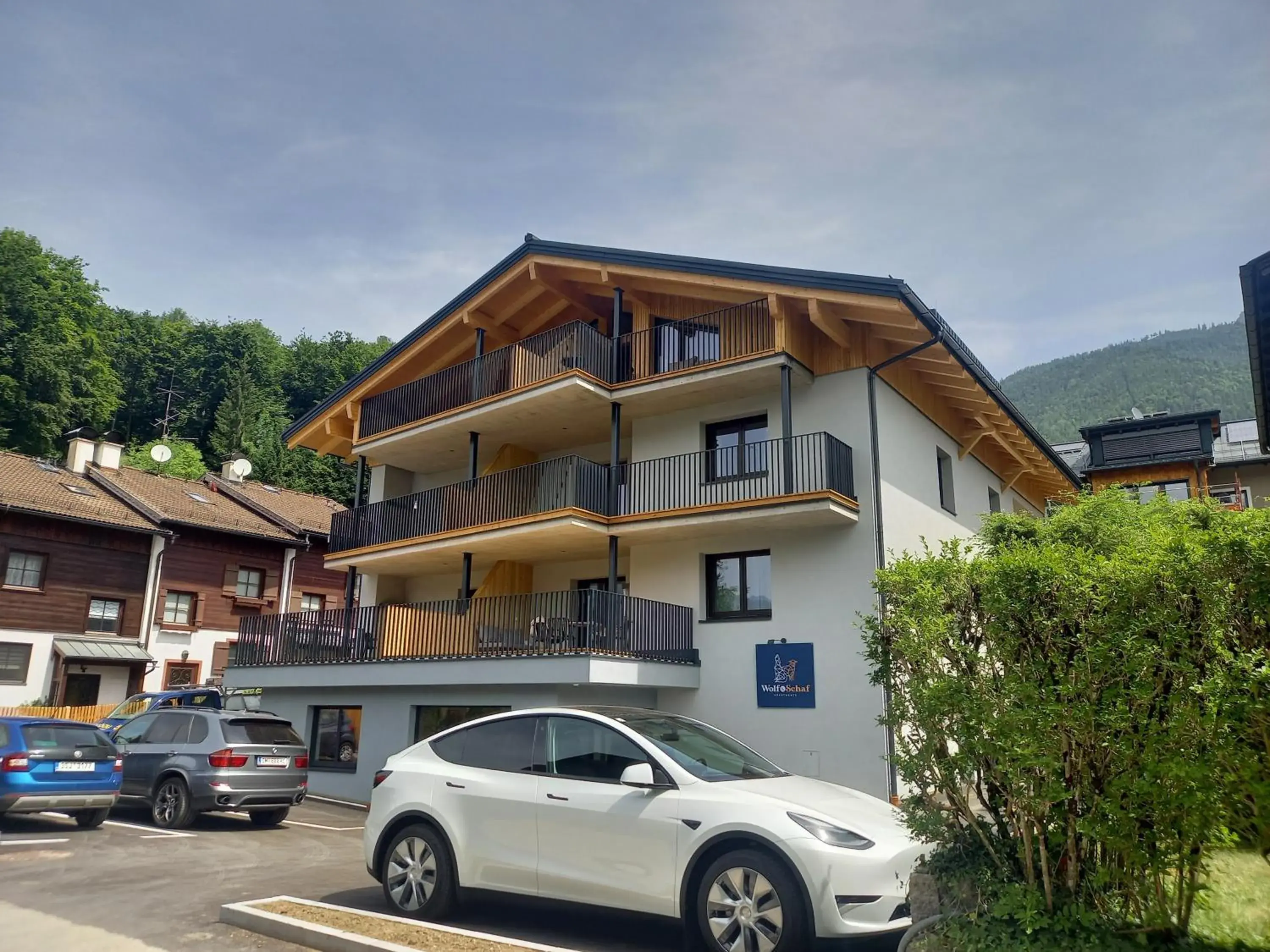 Property building in Wolf & Schaf Apartments Property building in Wolf & Schaf Apartments