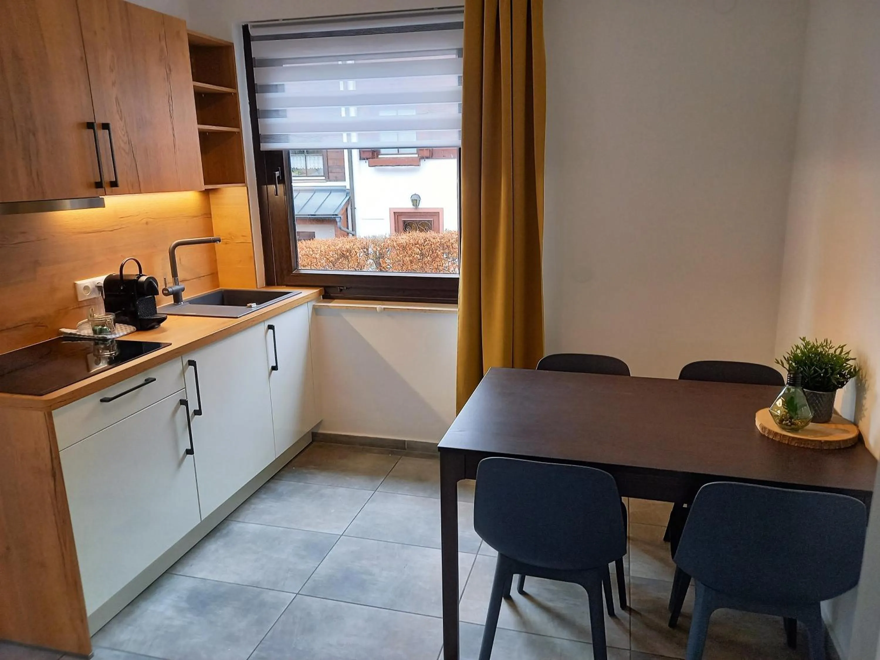 Kitchen or kitchenette in Wolf & Schaf Apartments