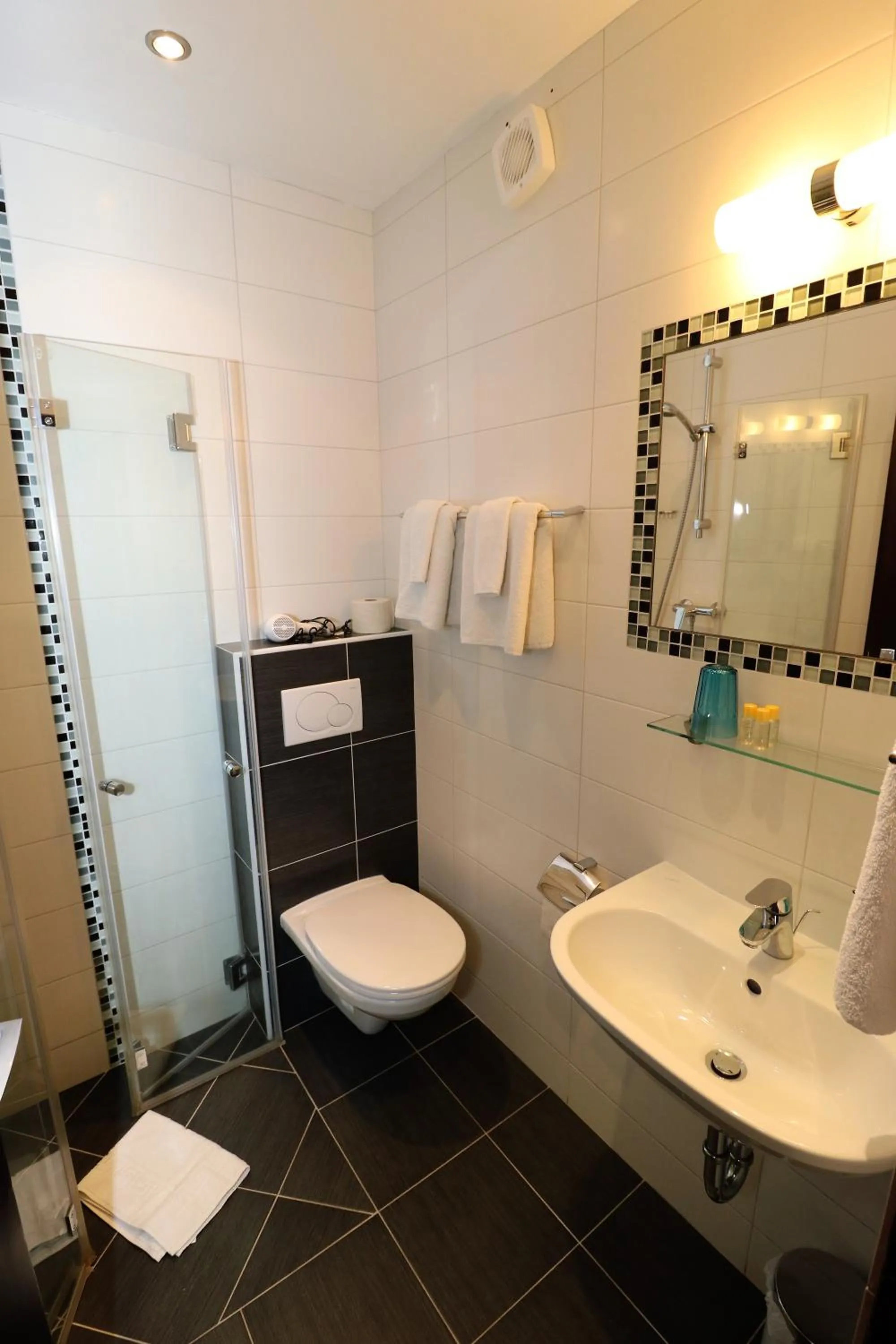 Bathroom in Wolf & Schaf Apartments