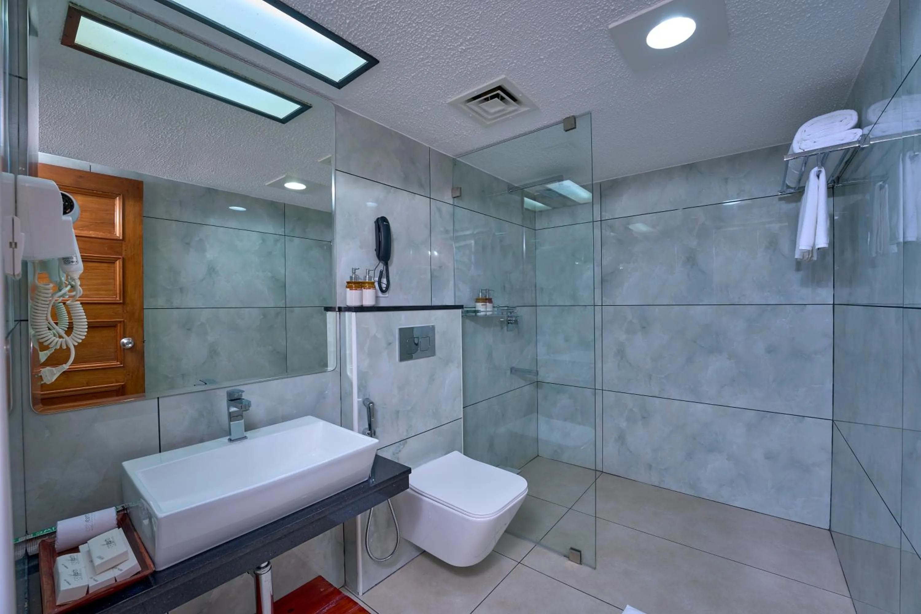 Bathroom in Casino Hotel - CGH Earth, Cochin