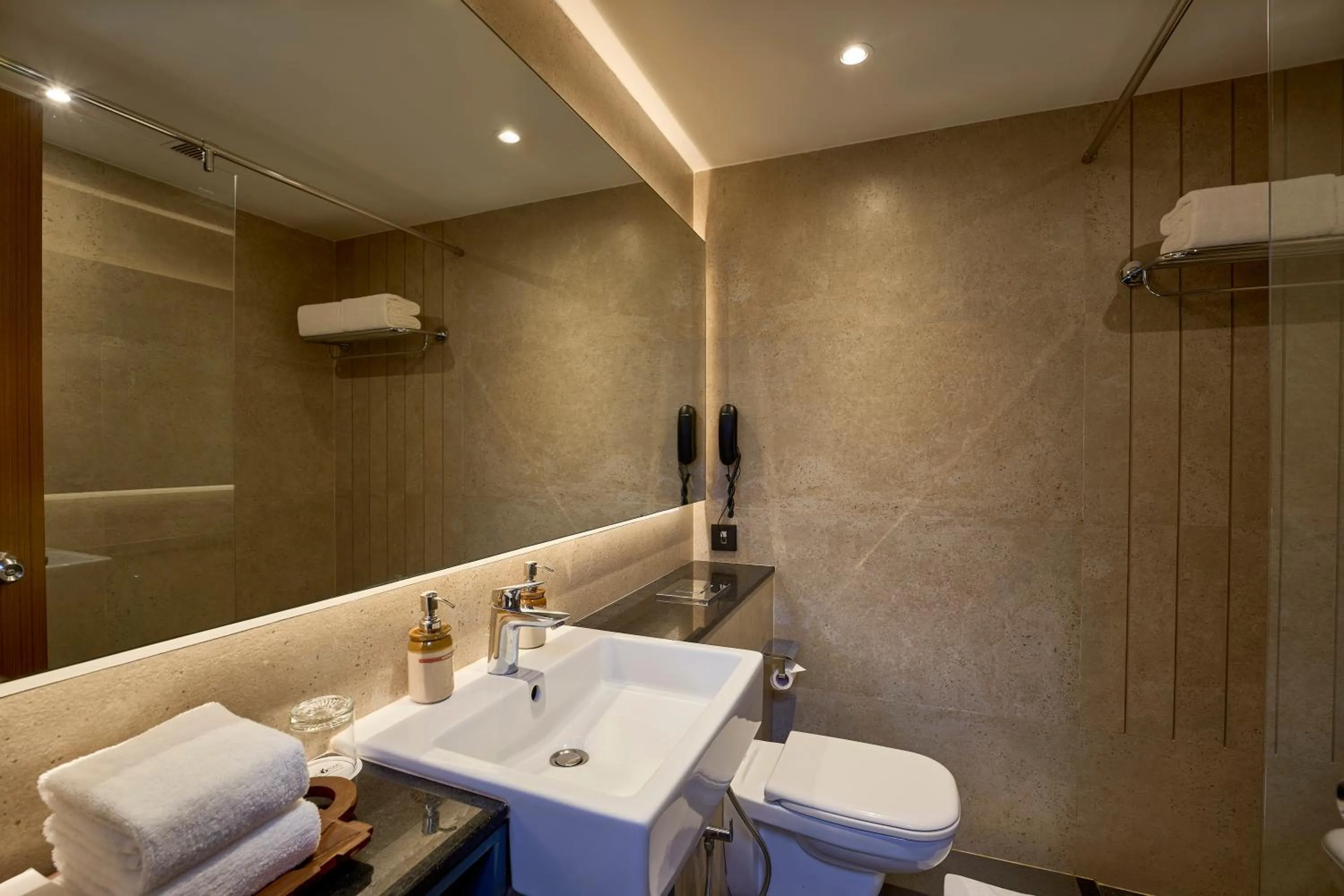 Toilet in Casino Hotel - CGH Earth, Cochin