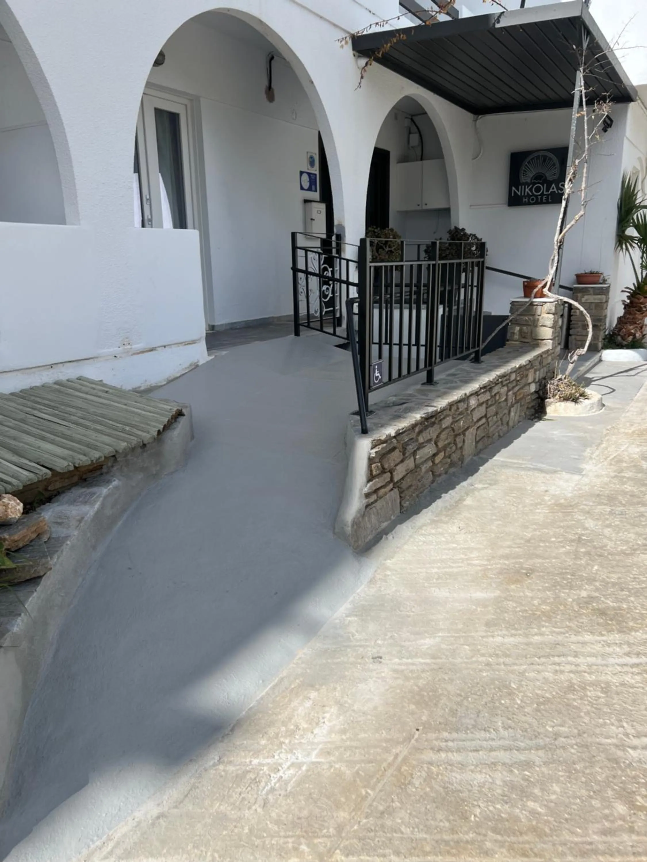 Property building in Nikolas Hotel