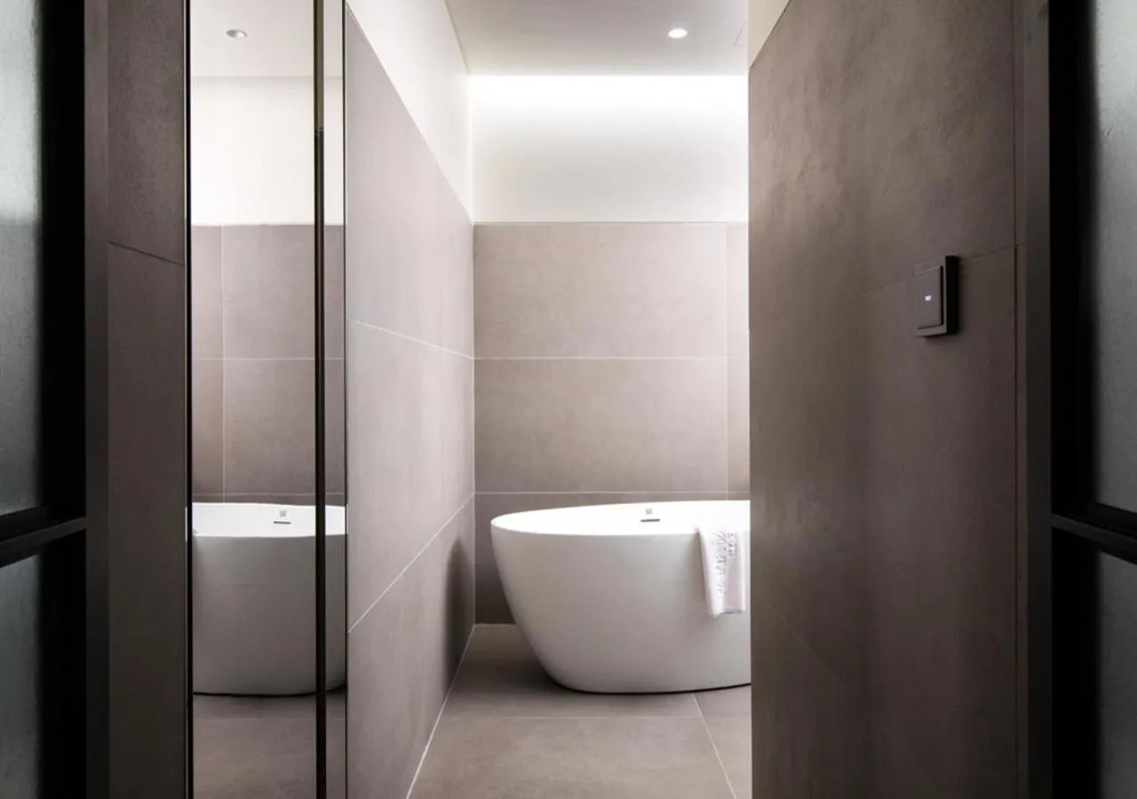 Photo of the whole room in Park Marine Hotel