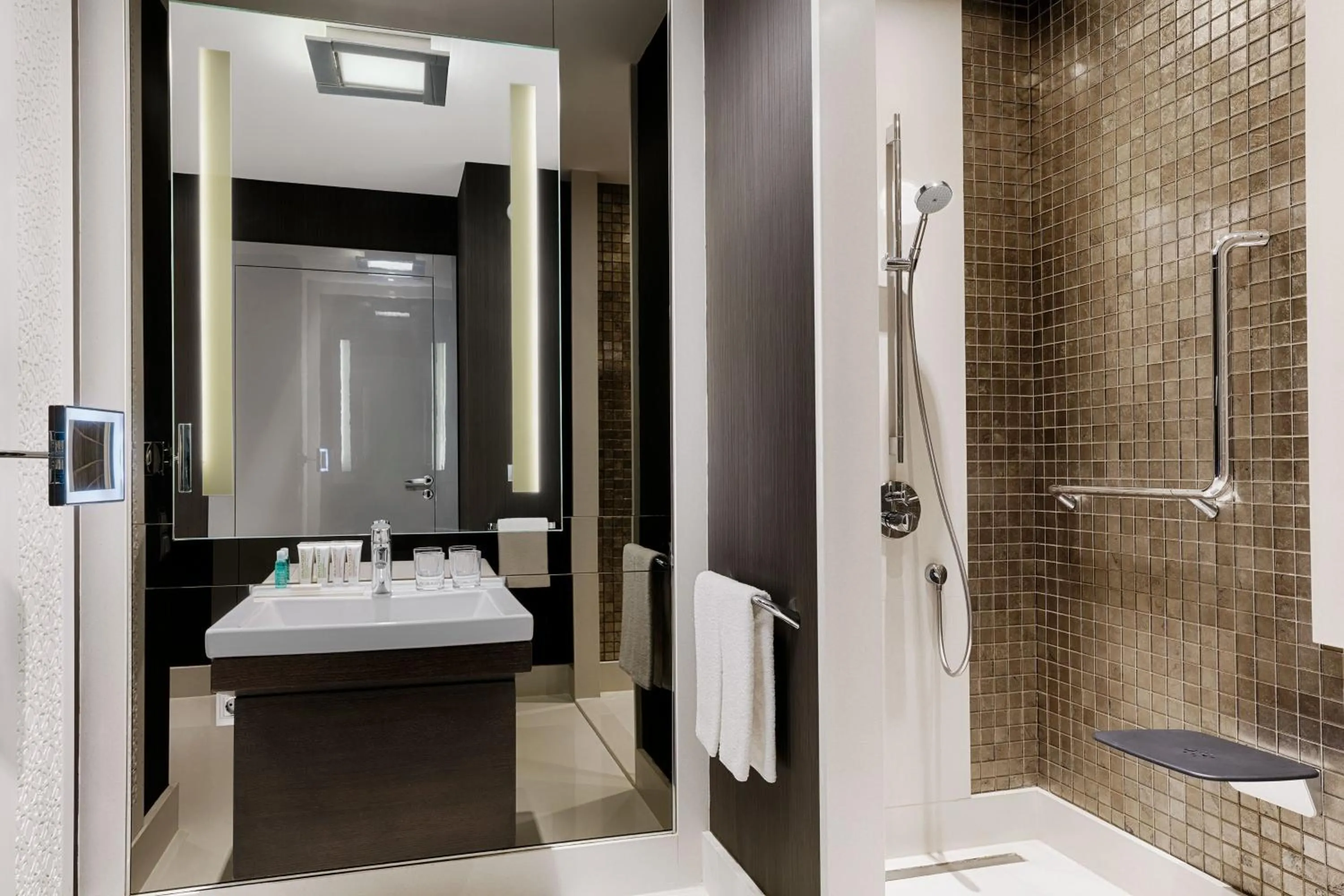 Bathroom in Le Meridien Istanbul Etiler