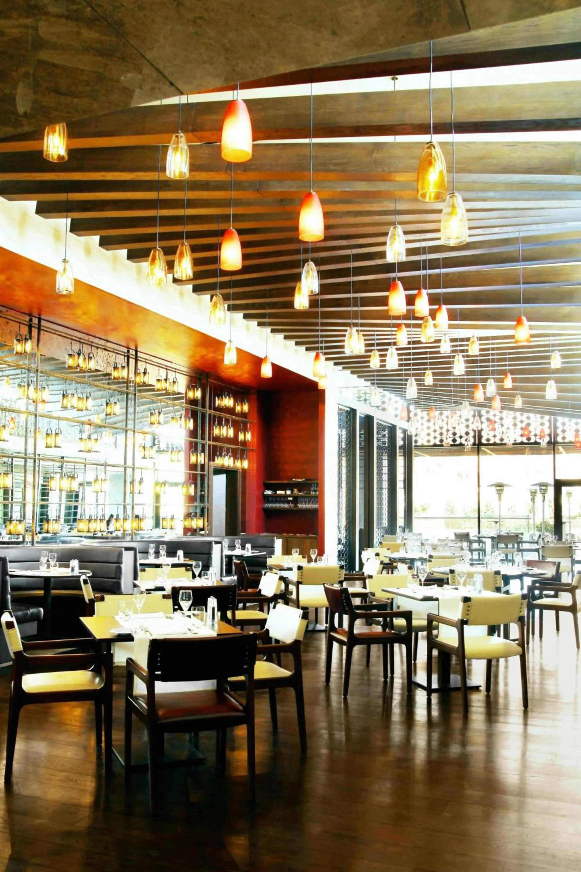 Restaurant/places to eat in Le Meridien Istanbul Etiler