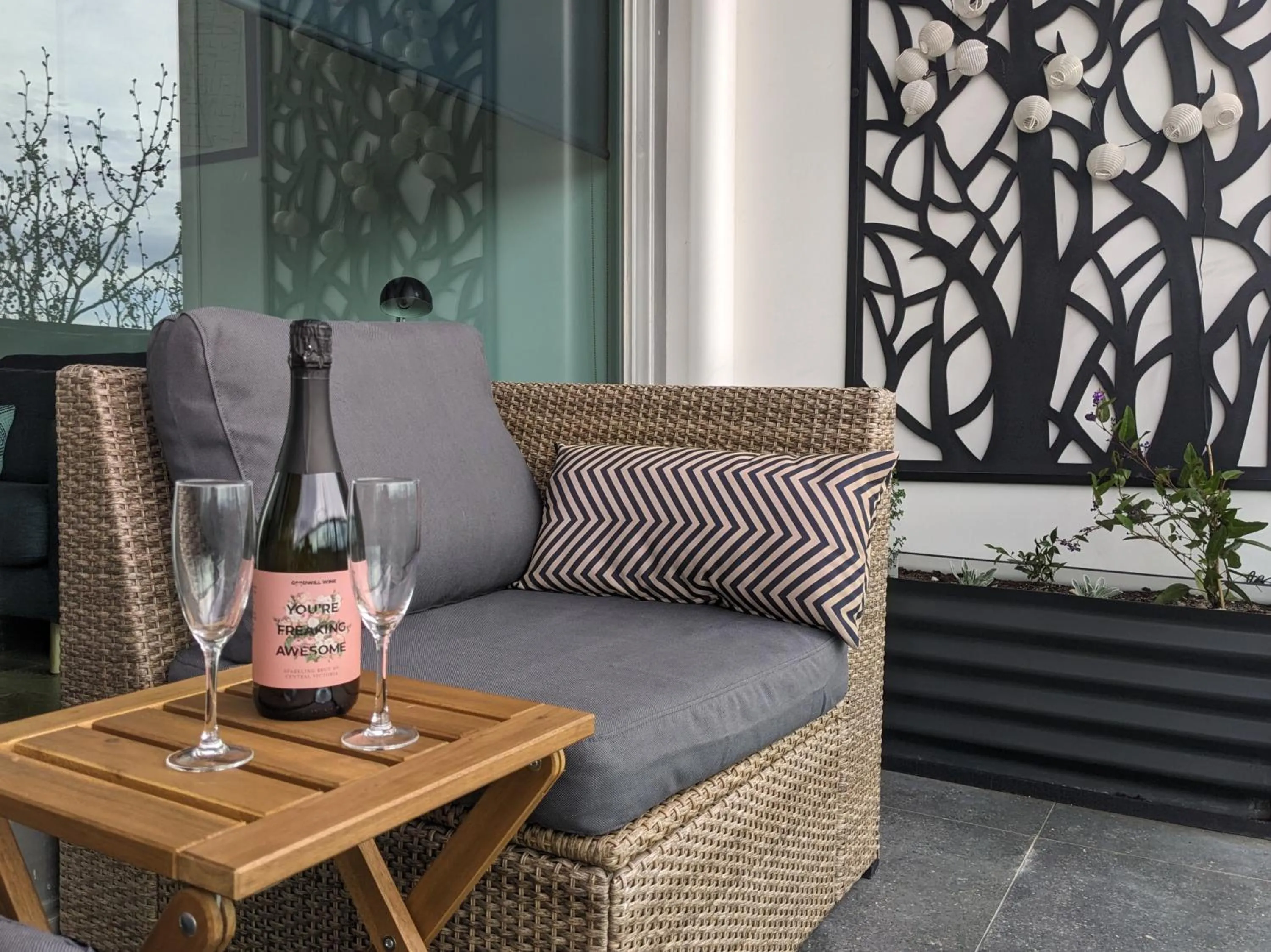 Spectacular Sunset Hideaway BestView St Kilda boutique self-contained luxury apartment