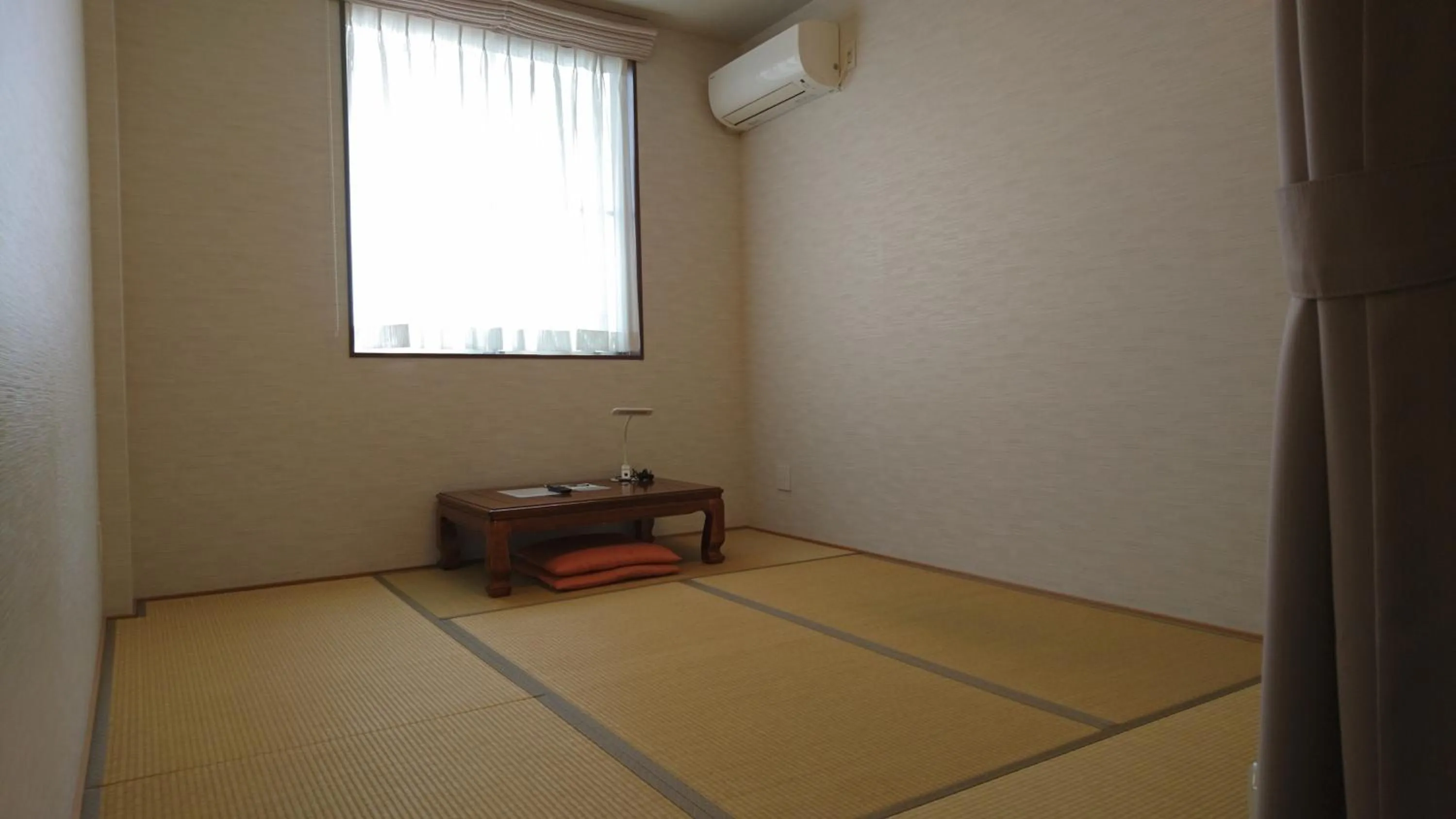 Photo of the whole room in Hotel Taiheiyo