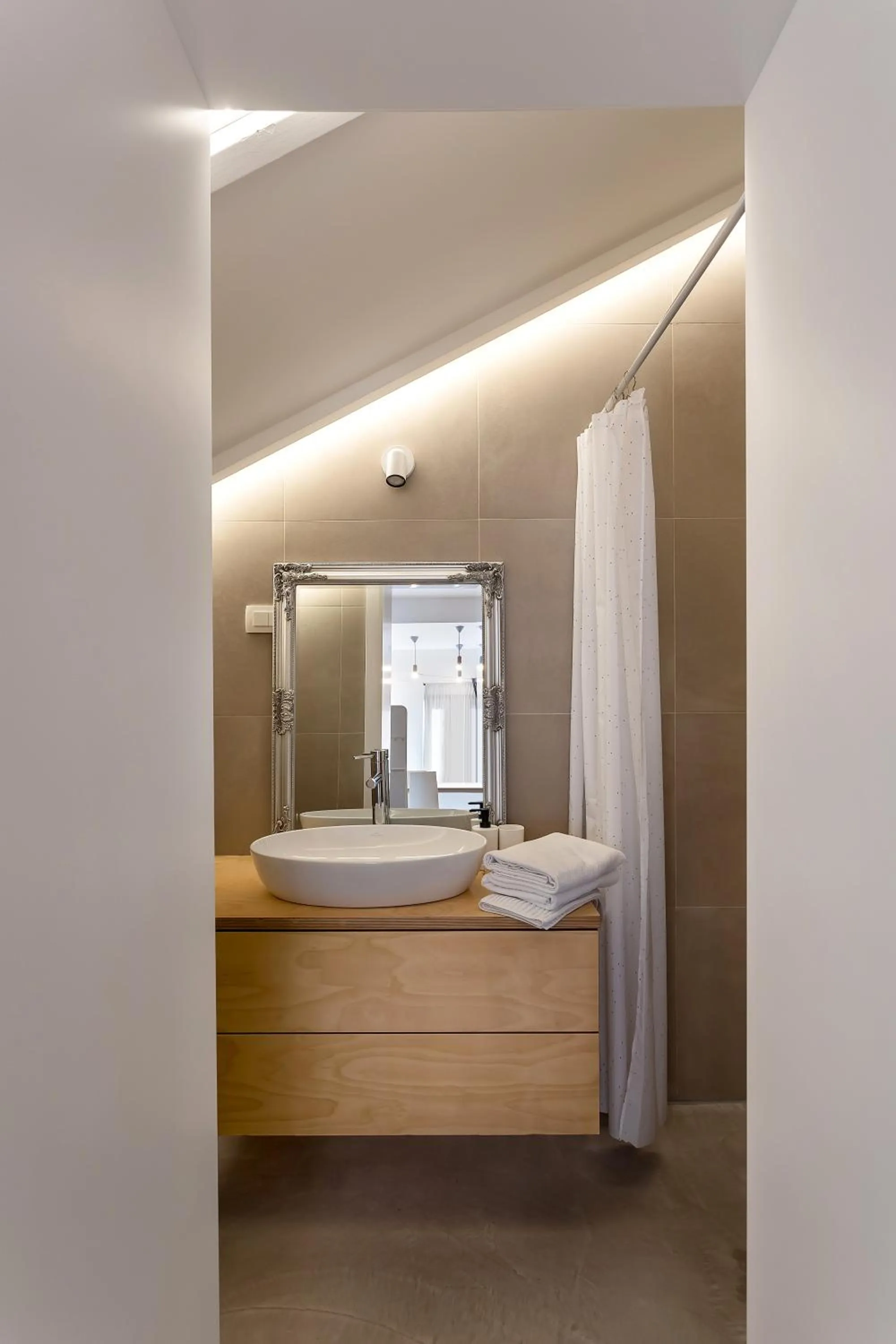 Bathroom in Pekarna apartments