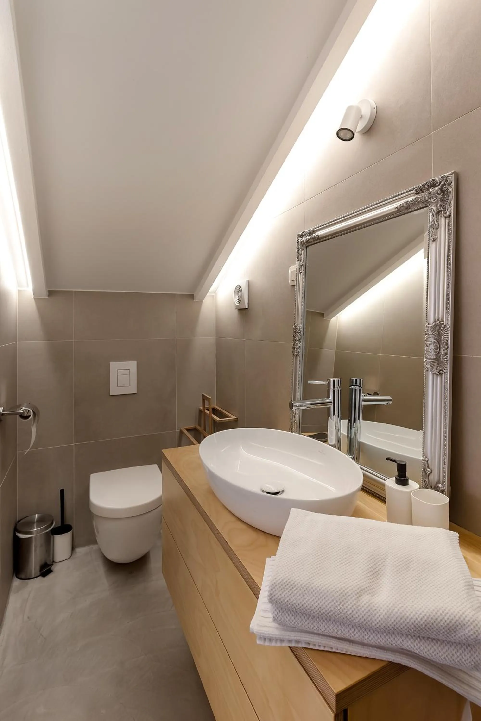 Bathroom in Pekarna apartments