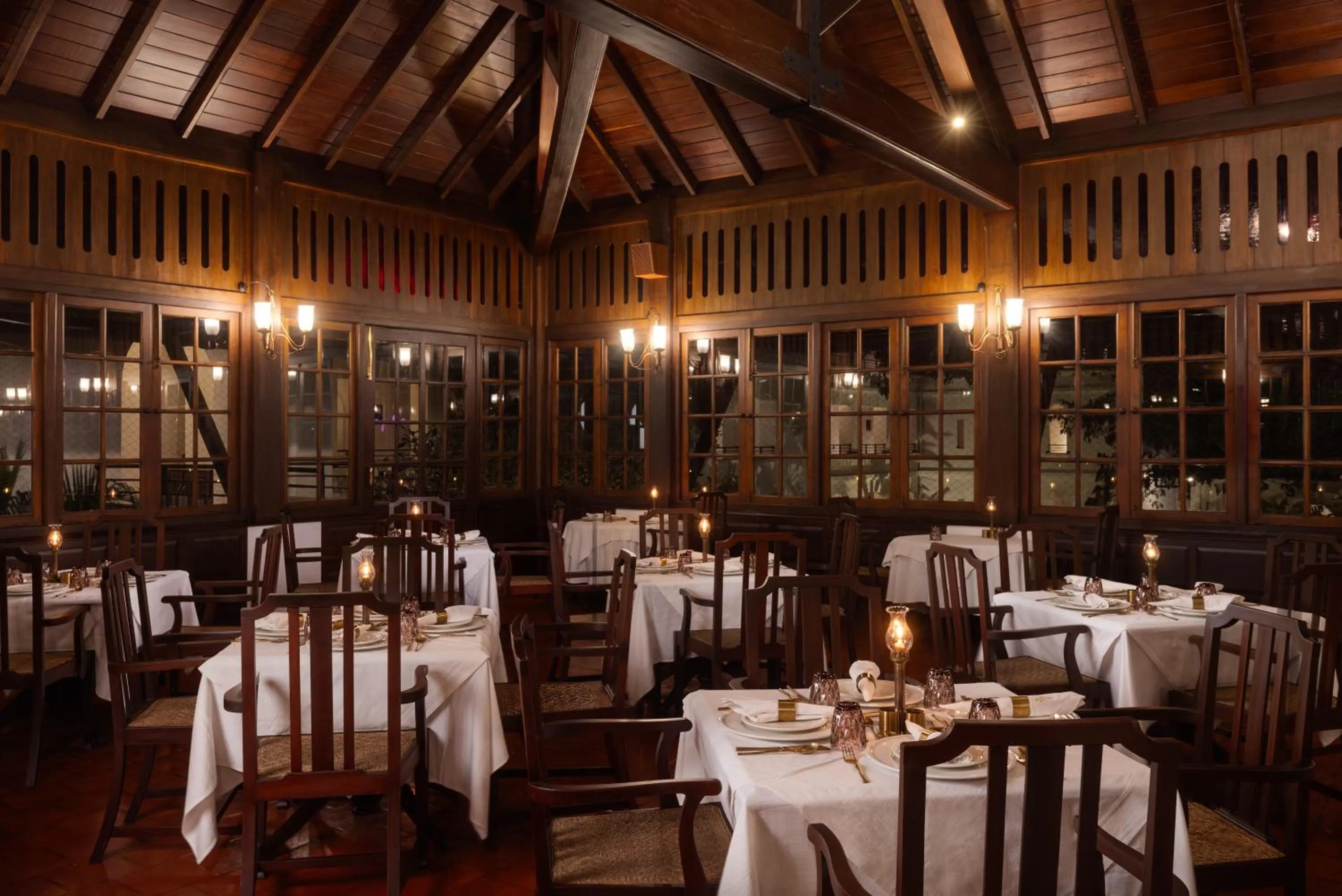 Restaurant/places to eat in Brunton Boatyard - A CGH Earth Experience