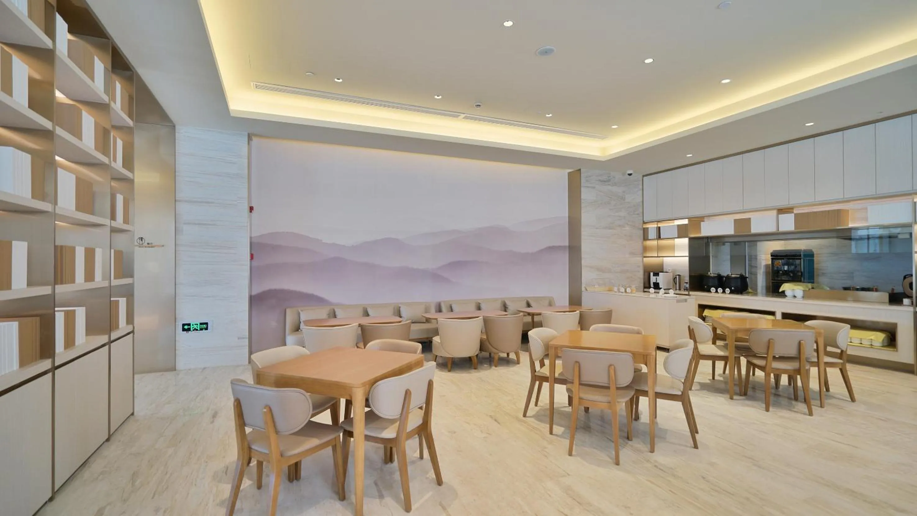 JI Hotel Shanghai Hongqiao National Convention and Exhibition Center Huaxiang Road