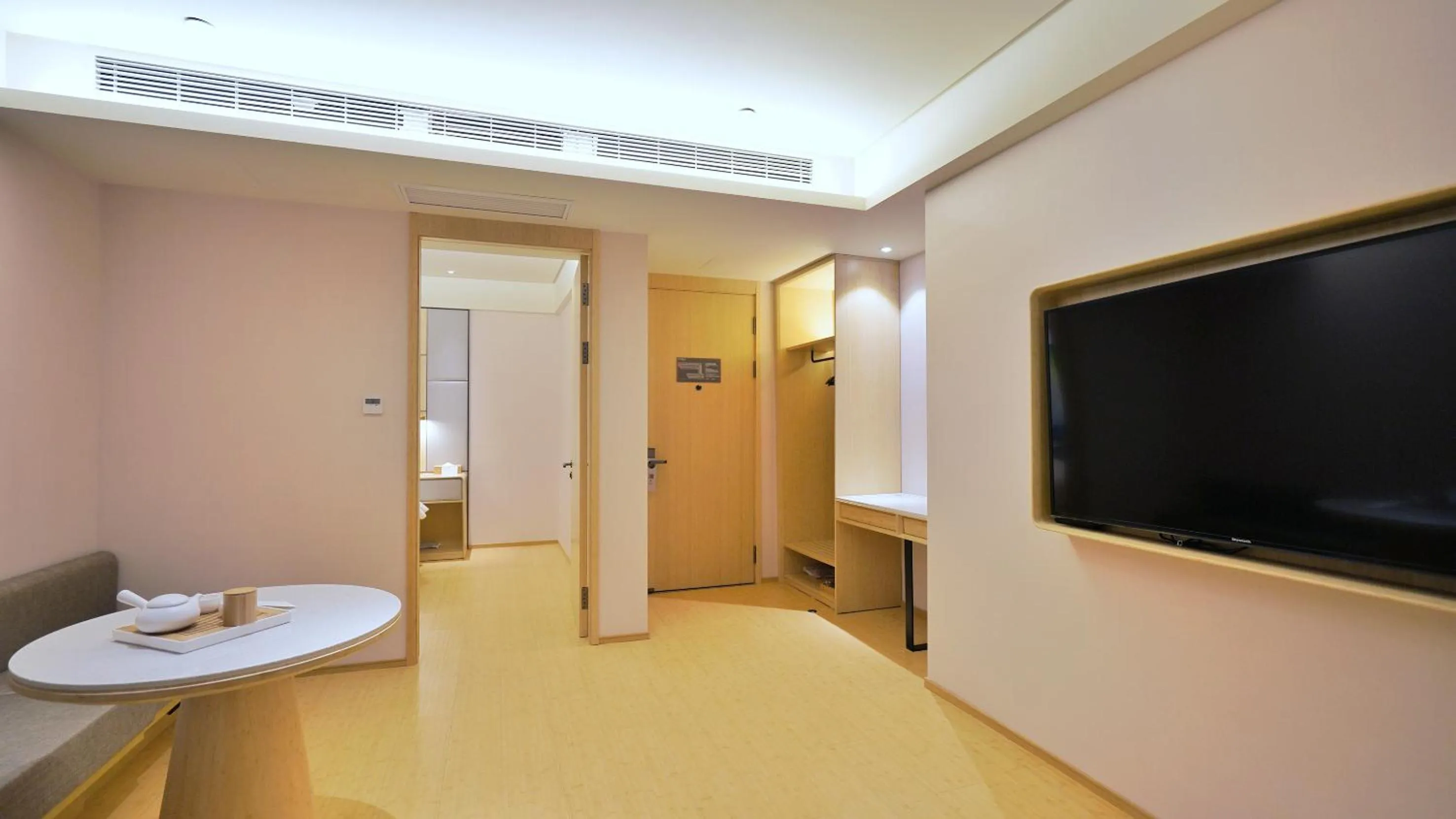 JI Hotel Shanghai Hongqiao National Convention and Exhibition Center Huaxiang Road