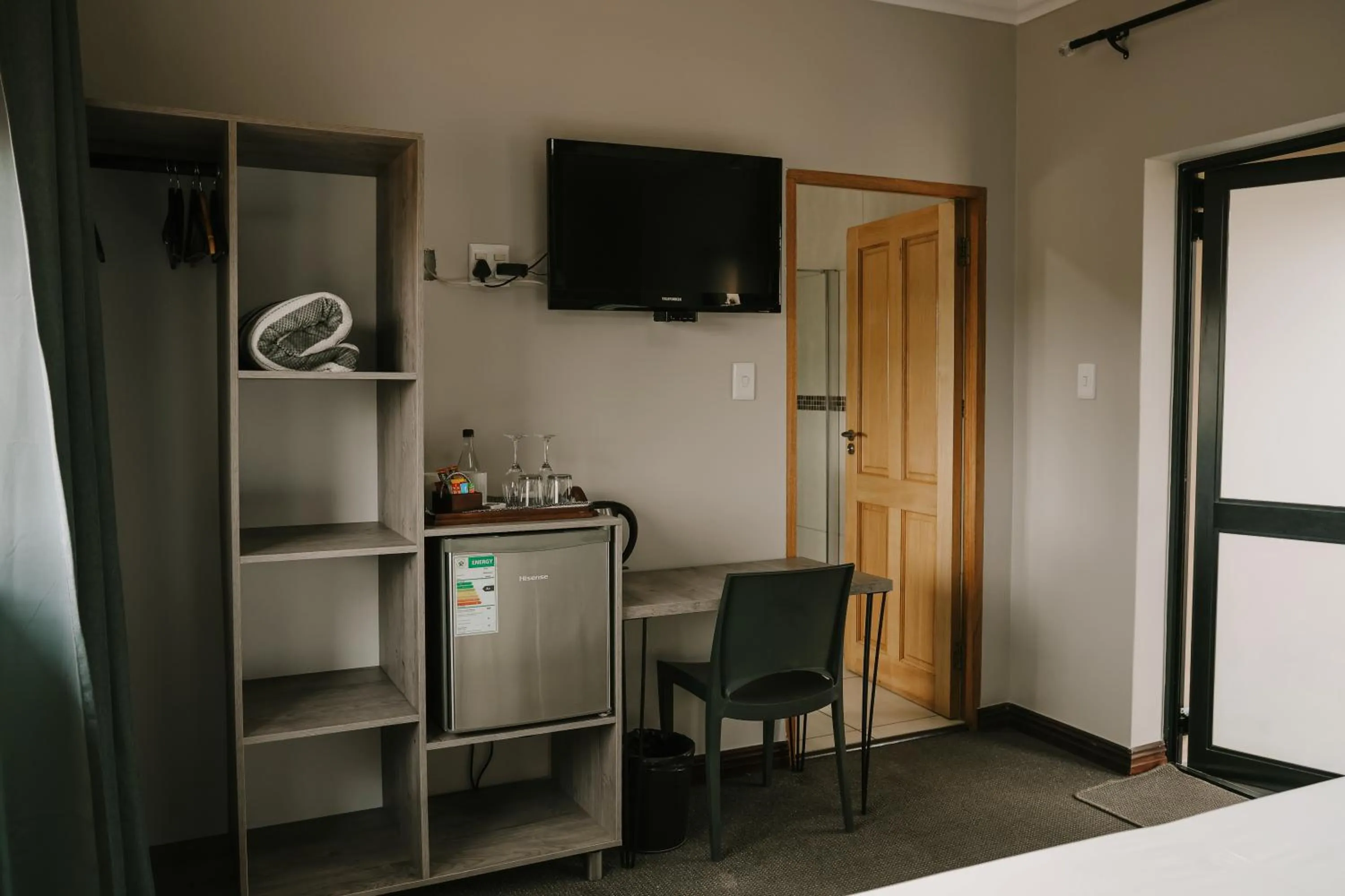 TV and multimedia in Stone Olive Guesthouse