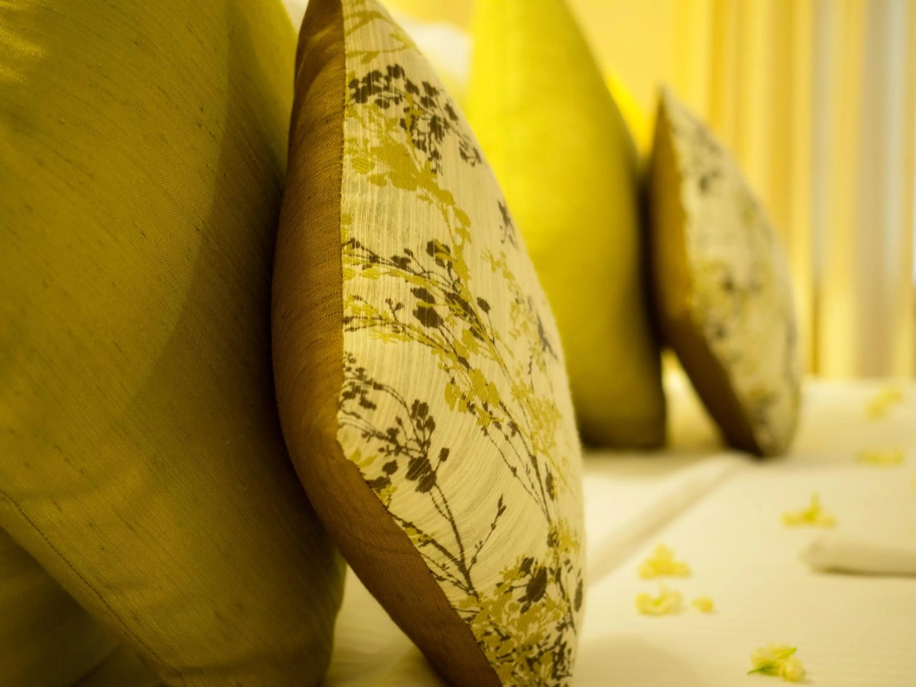 Bedroom, Bed in Spice Village Thekkady - A CGH Earth Experience