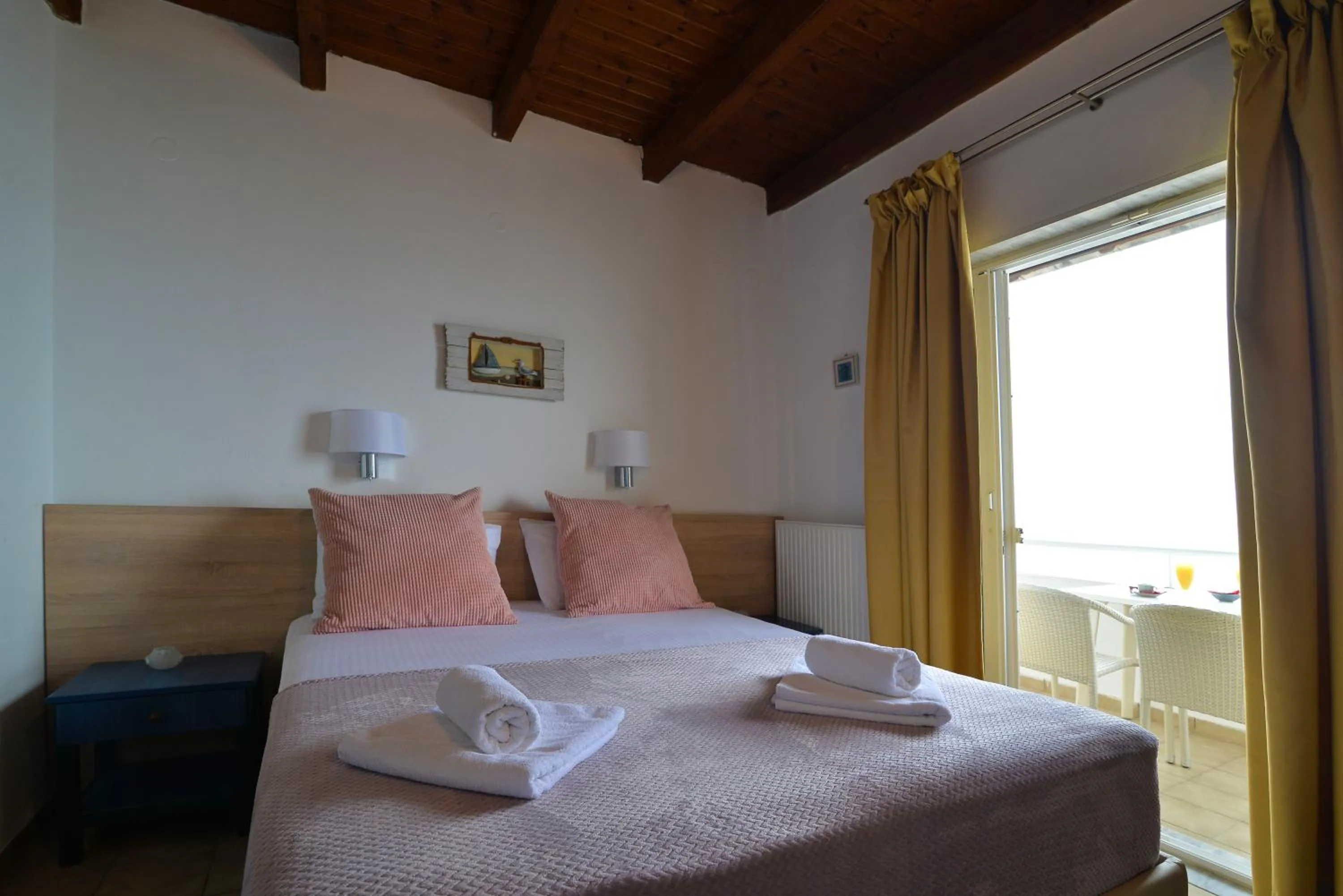 Bedroom, Bed in Nefeli Apartments