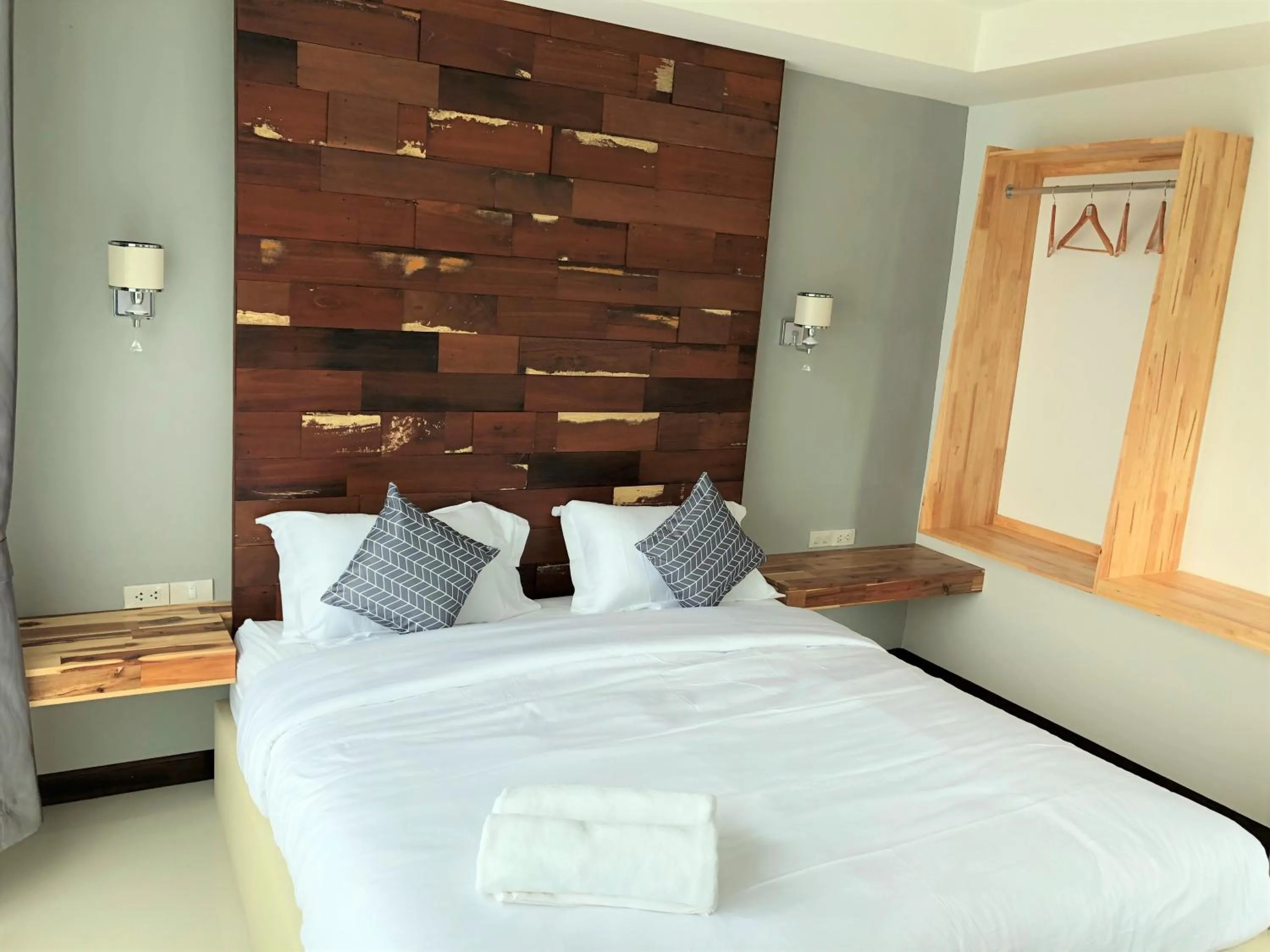 Bed in Nan Panwa Hotel