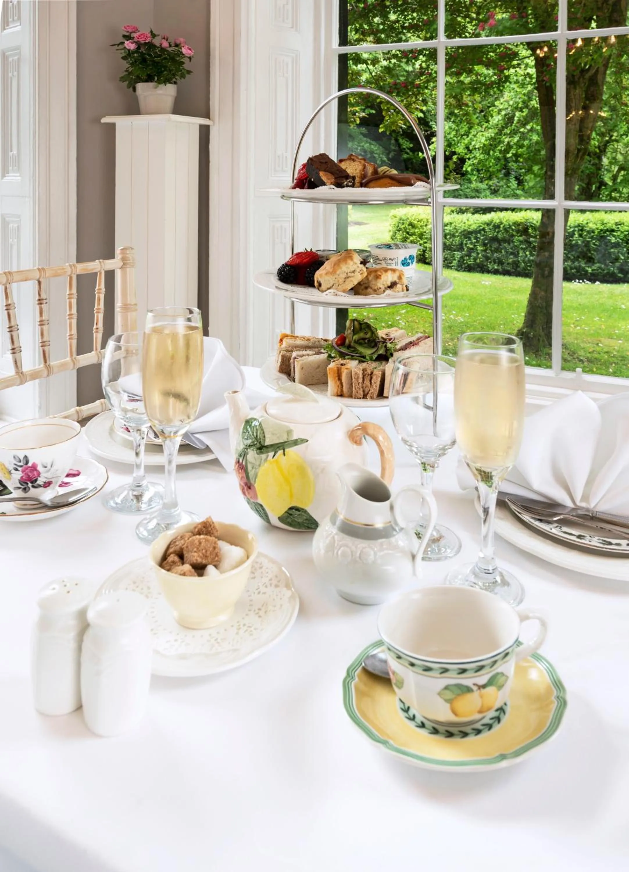 Restaurant/places to eat in Statham Lodge Hotel