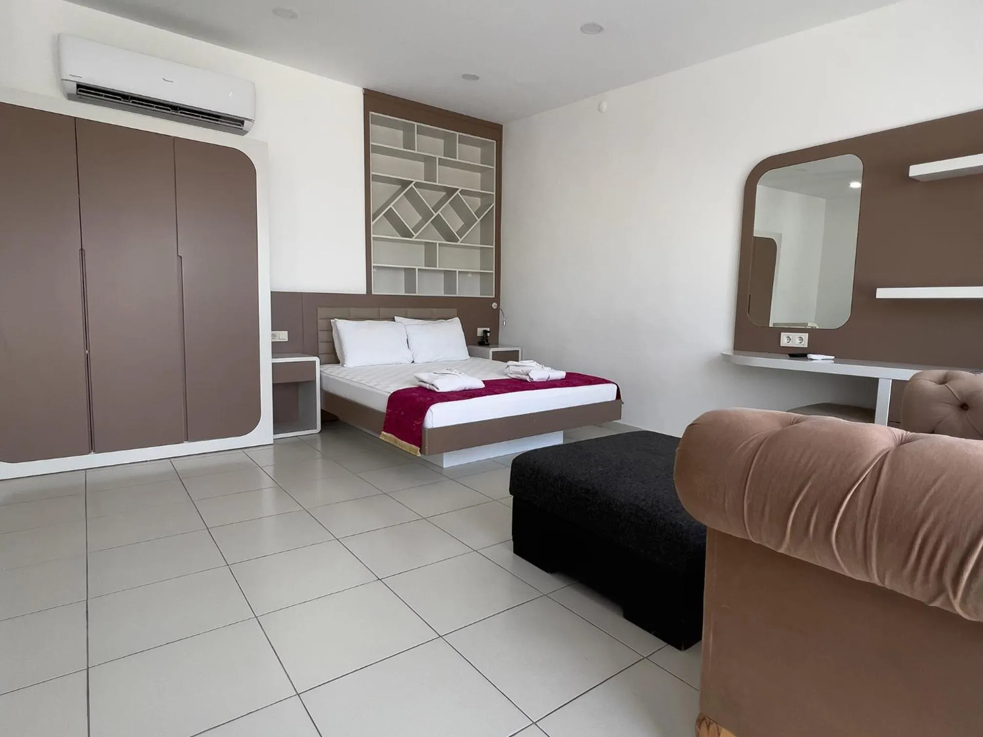 Massage, Bed in Puding Hotel