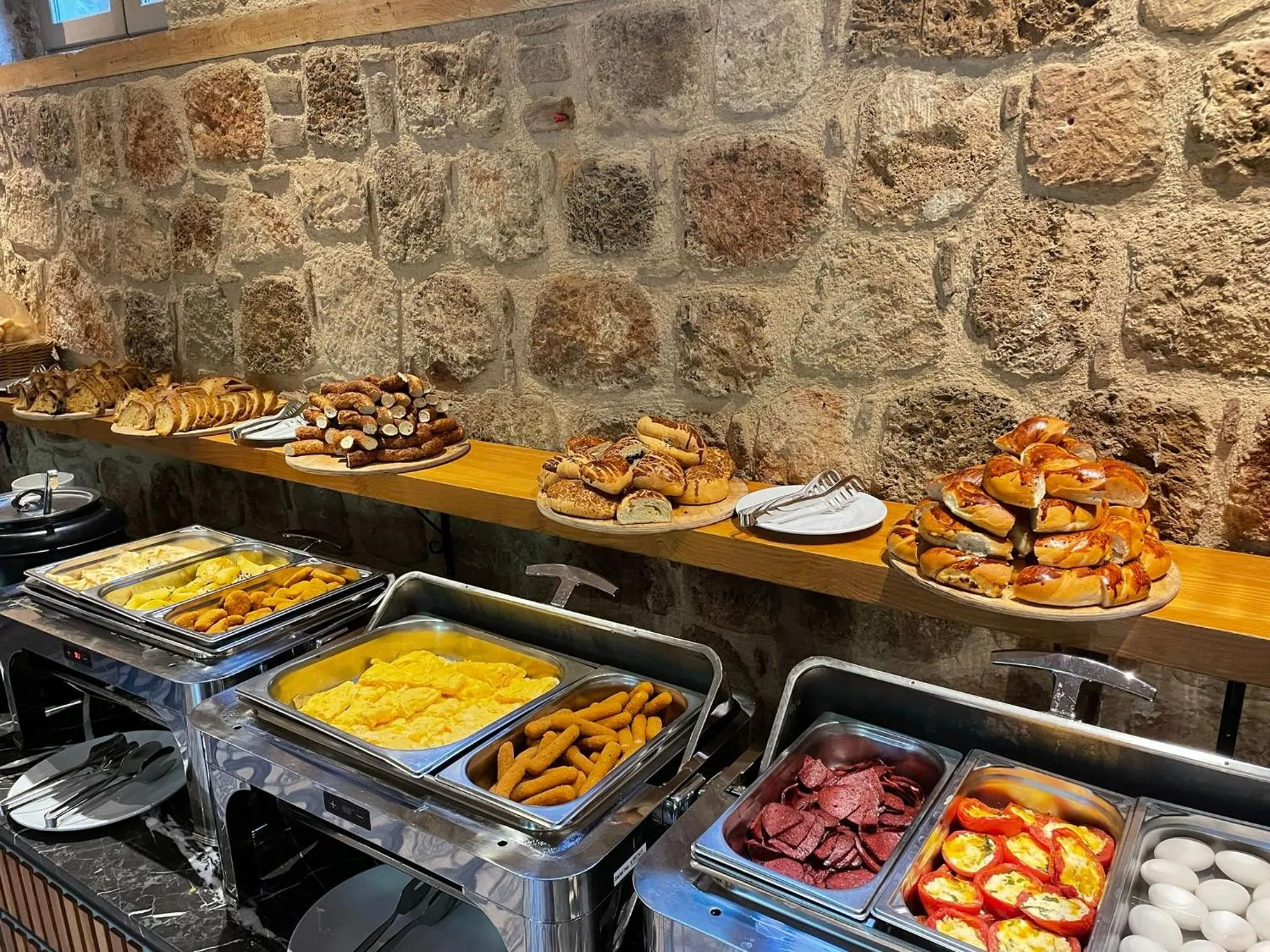 Restaurant/places to eat in Puding Hotel