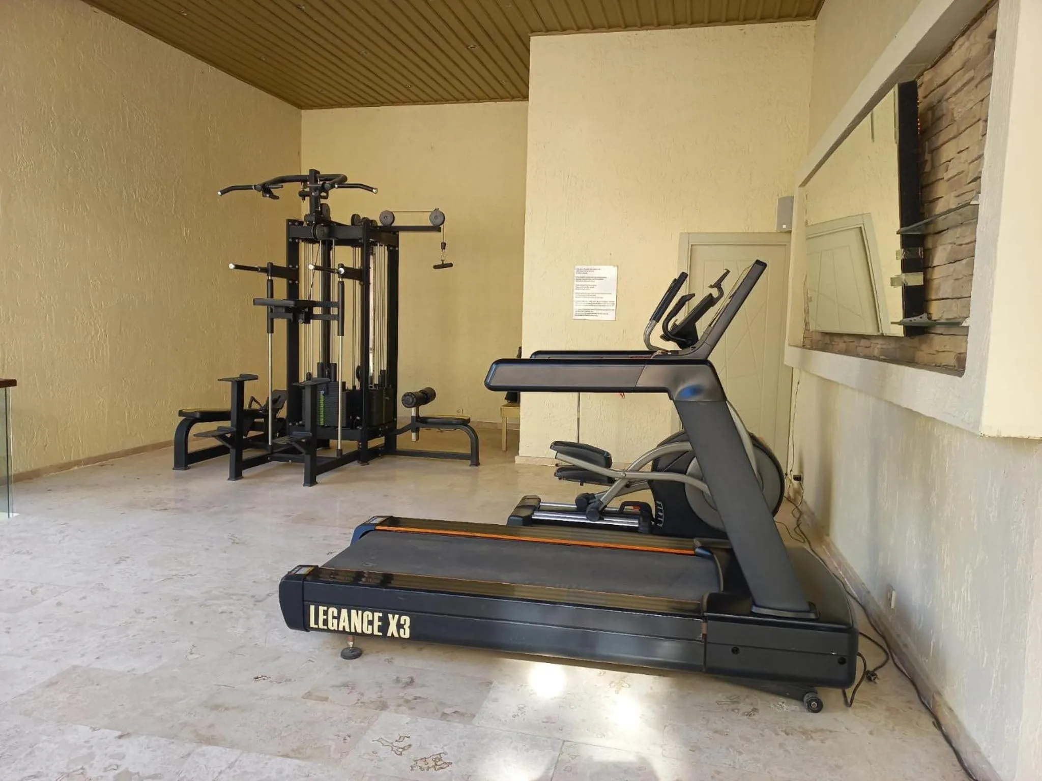 Fitness centre/facilities in Puding Hotel