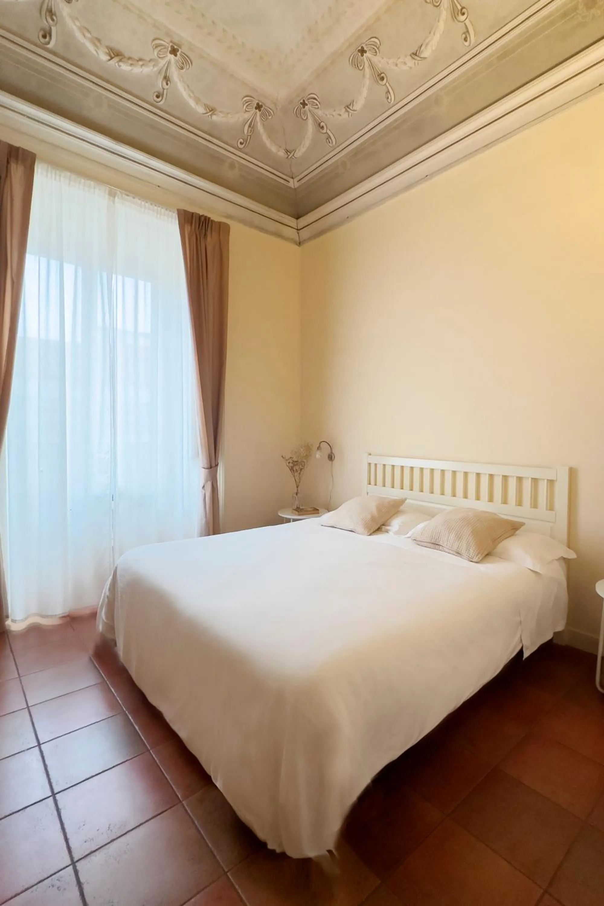 Photo of the whole room, Bed in Antica Dimora Caruso