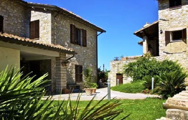 Facade/entrance in Country House Carfagna