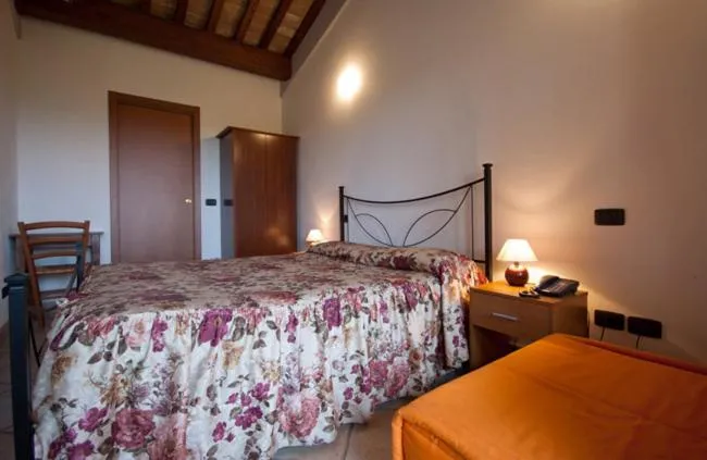 Bed in Country House Carfagna