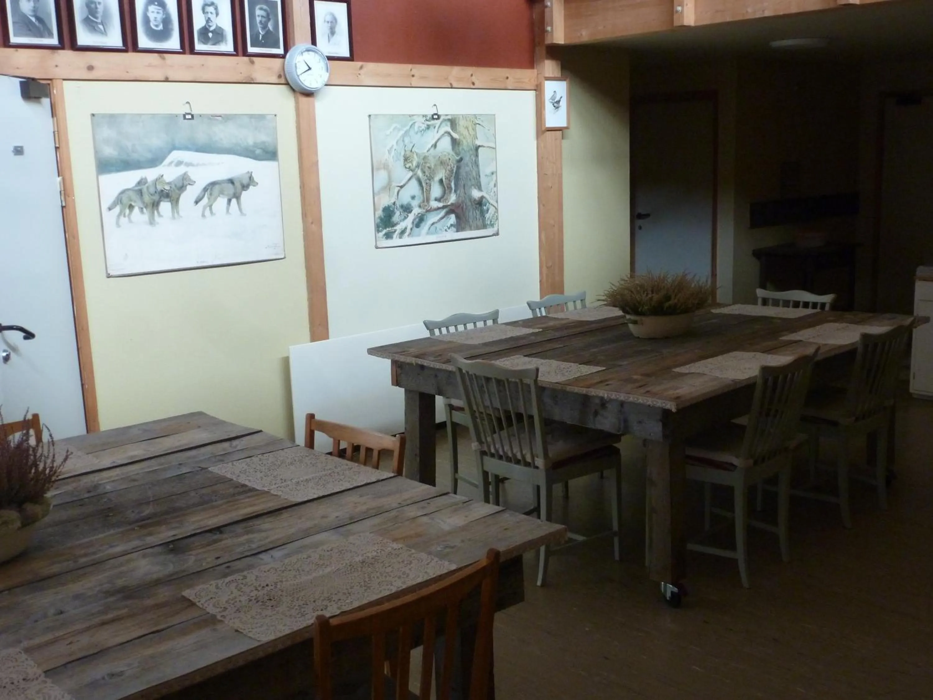 Restaurant/places to eat in Gjesteheim Havdal