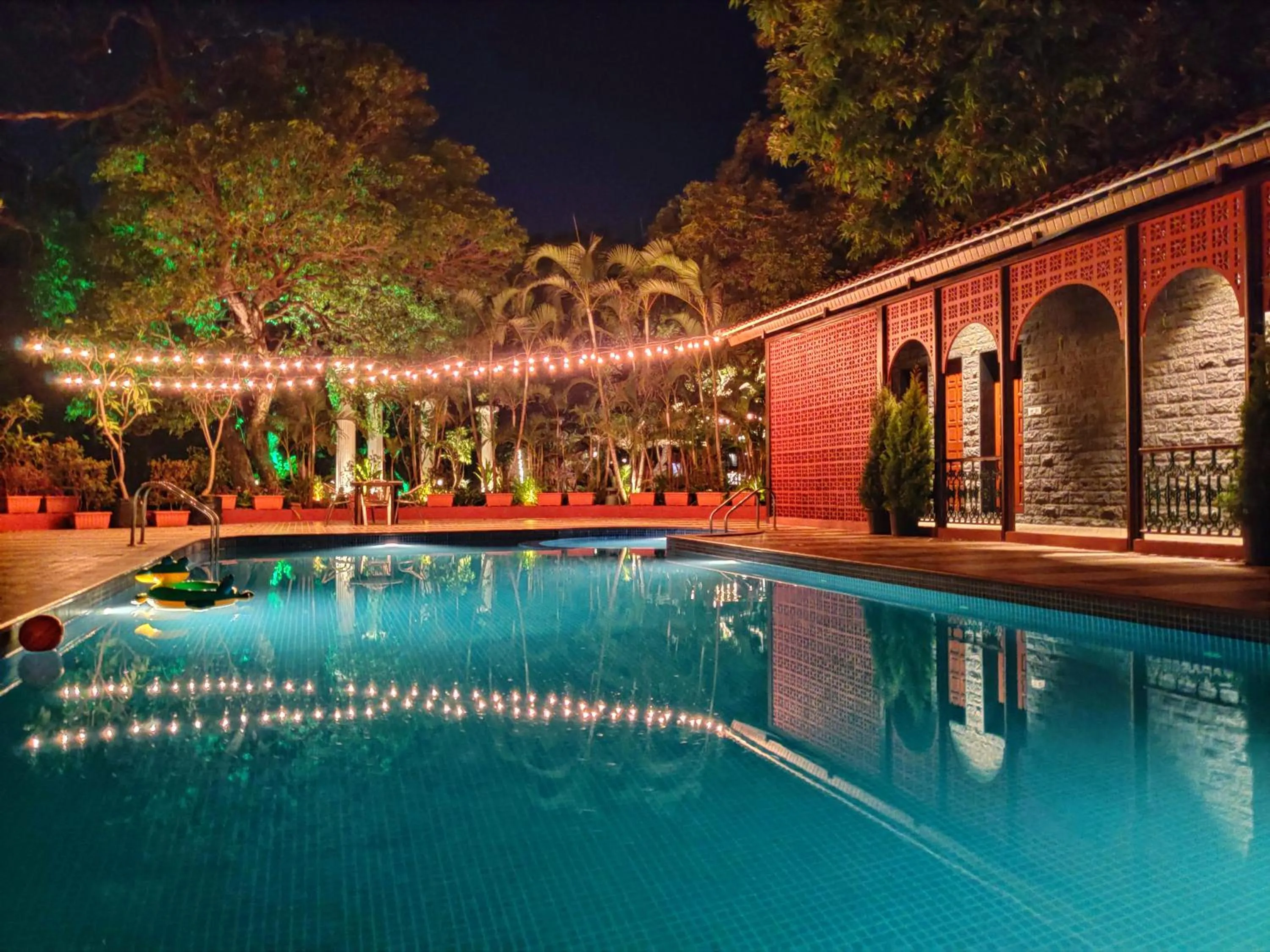 Night in Chambers Mahabaleshwar, A Club Mahindra Associate Resort