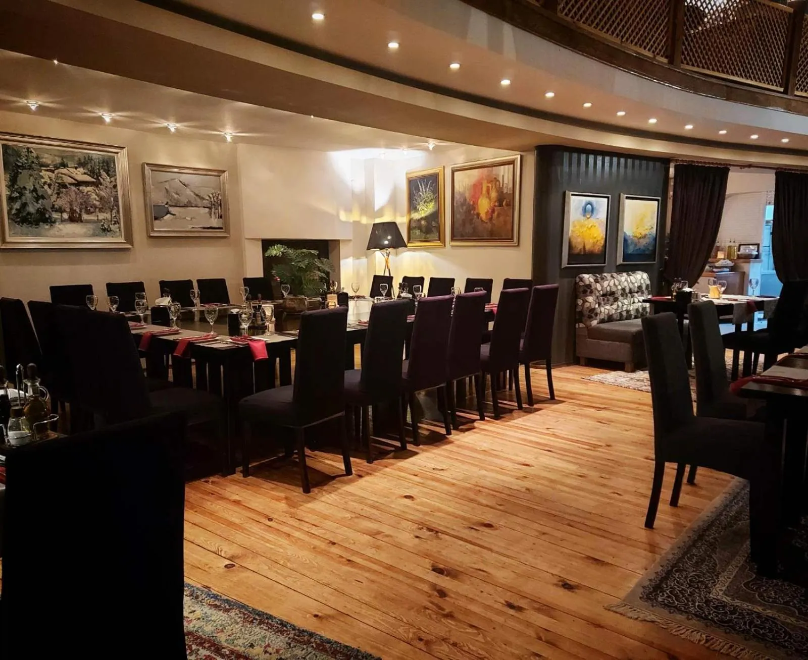 Restaurant/places to eat in Aurora Resort & Spa