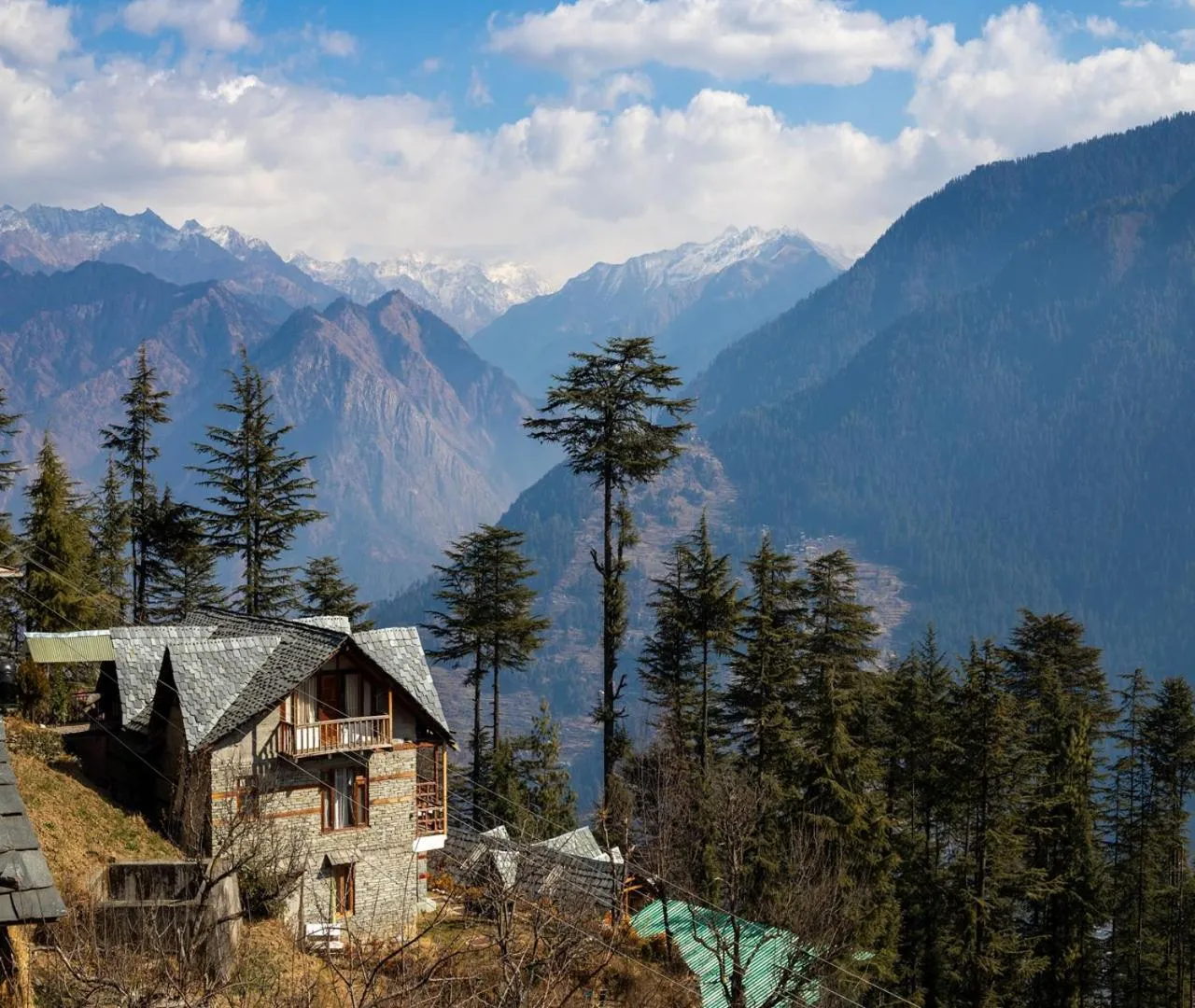 Ishan Log Huts-A boutique home stay