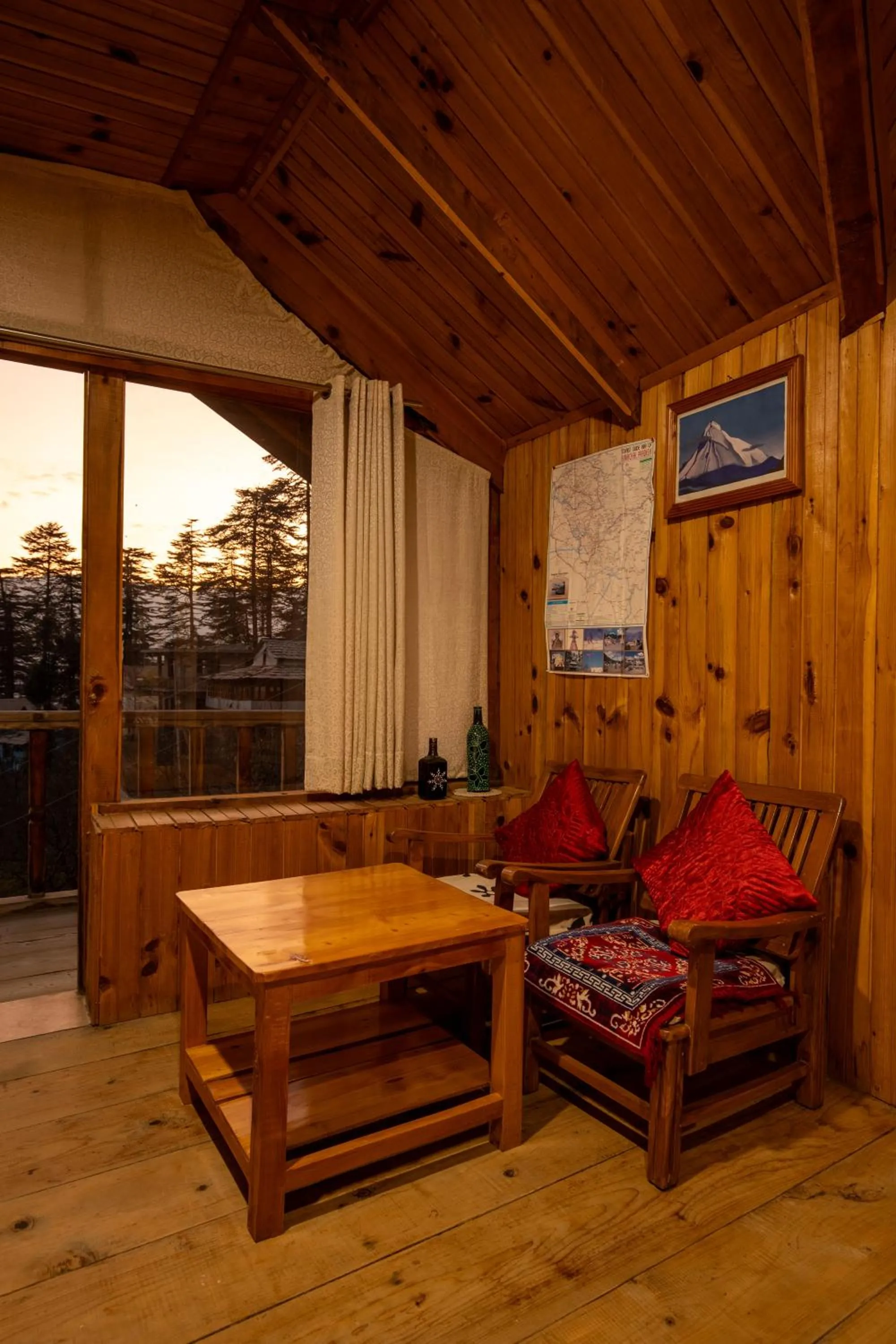 Ishan Log Huts-A boutique home stay