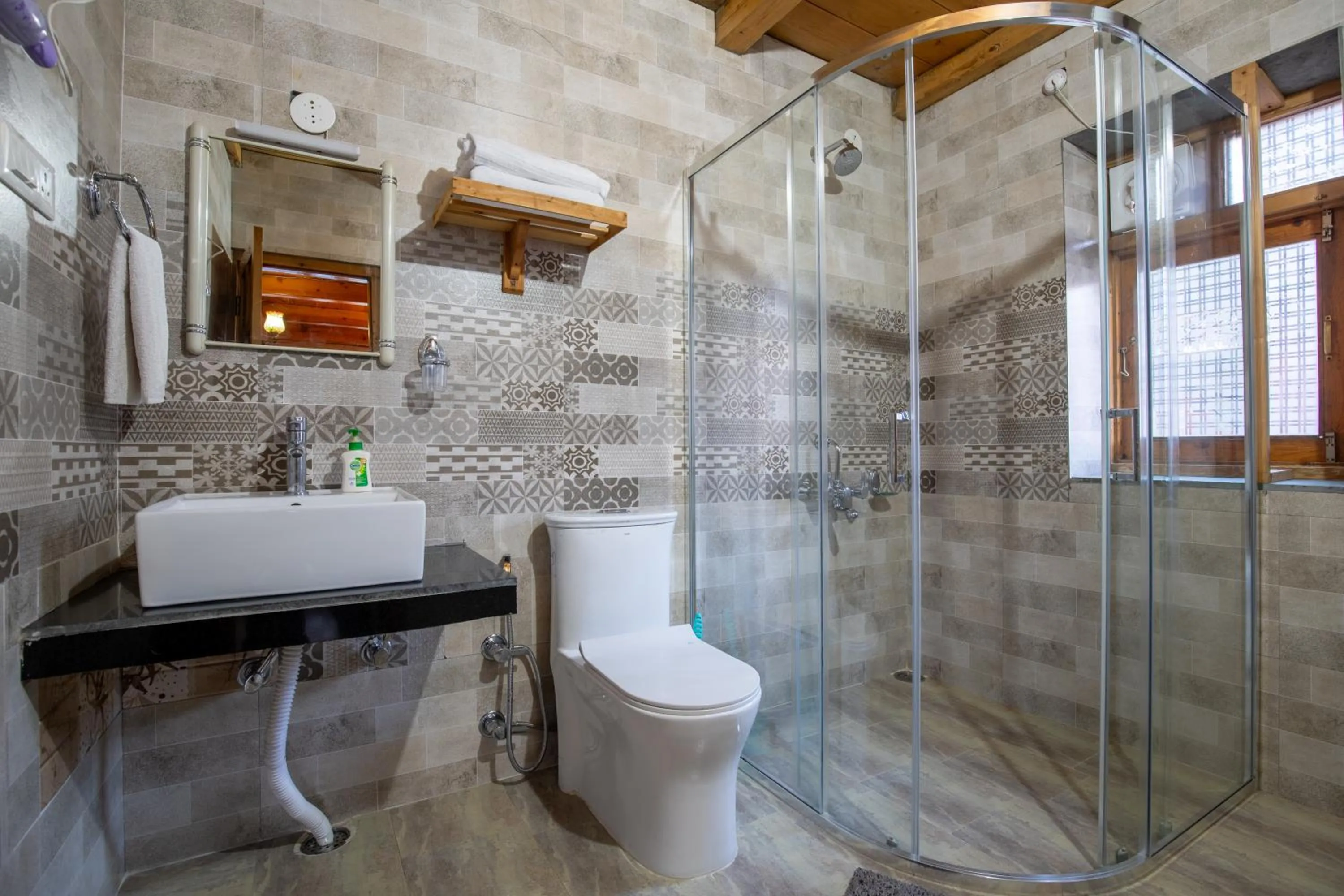 Bathroom in Ishan Log Huts-A boutique home stay