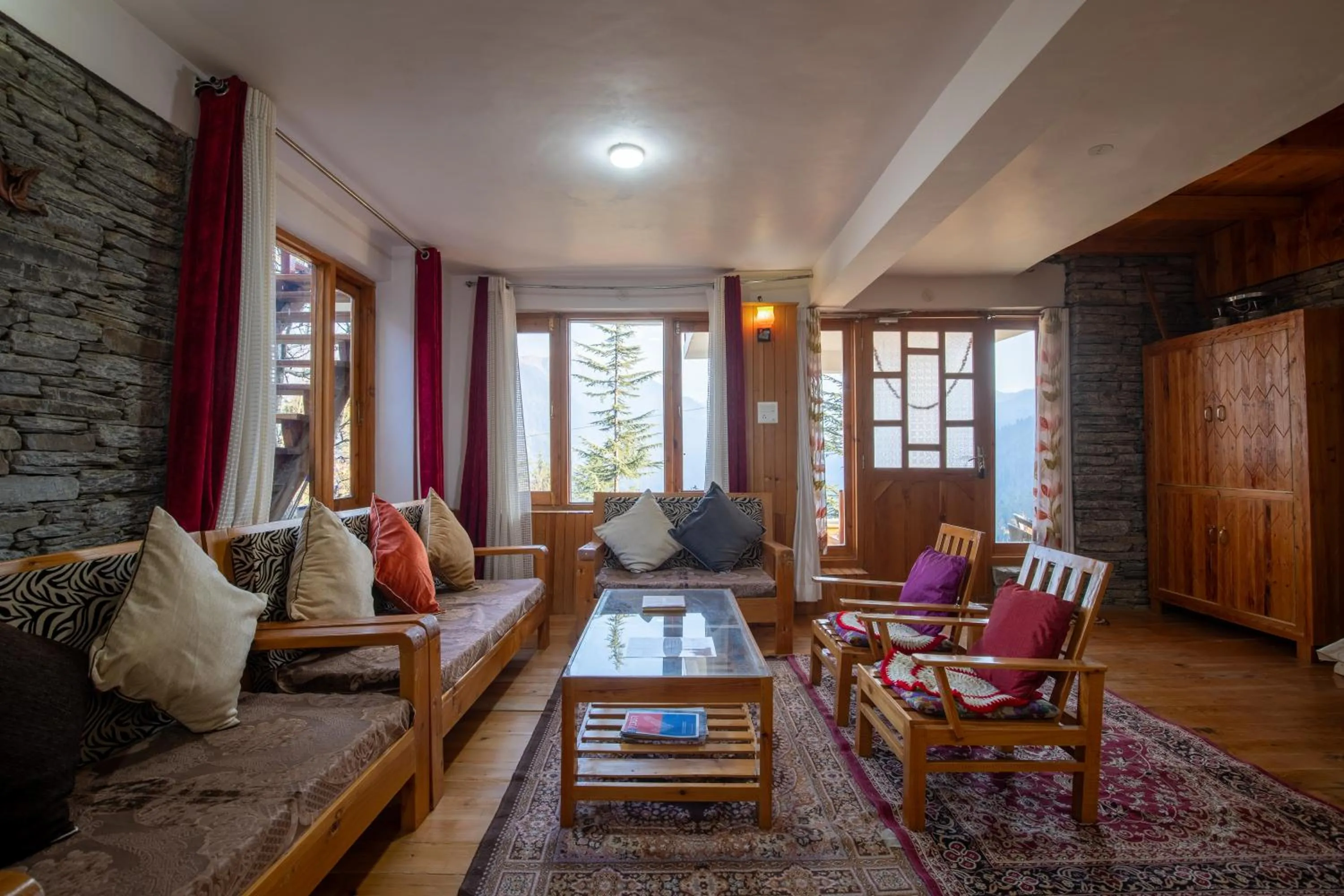 Ishan Log Huts-A boutique home stay