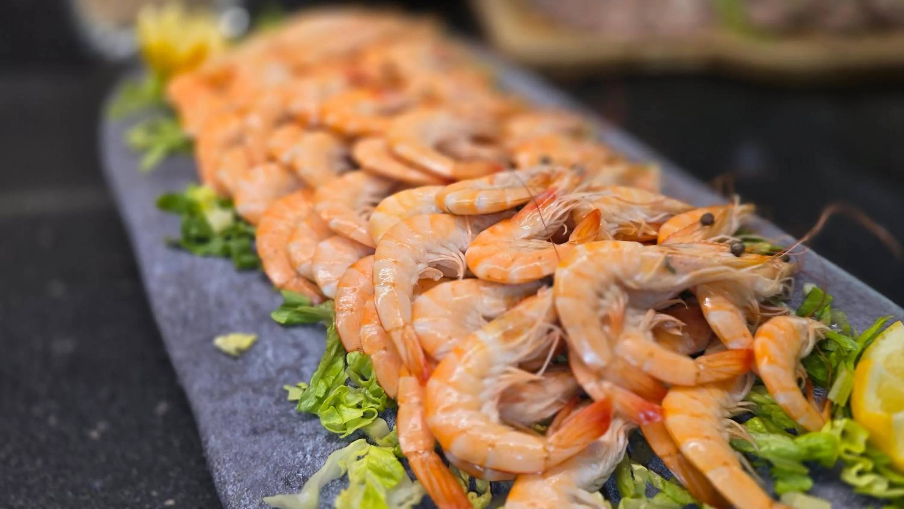 Restaurant/places to eat in Leman Hotel y Apartamentos