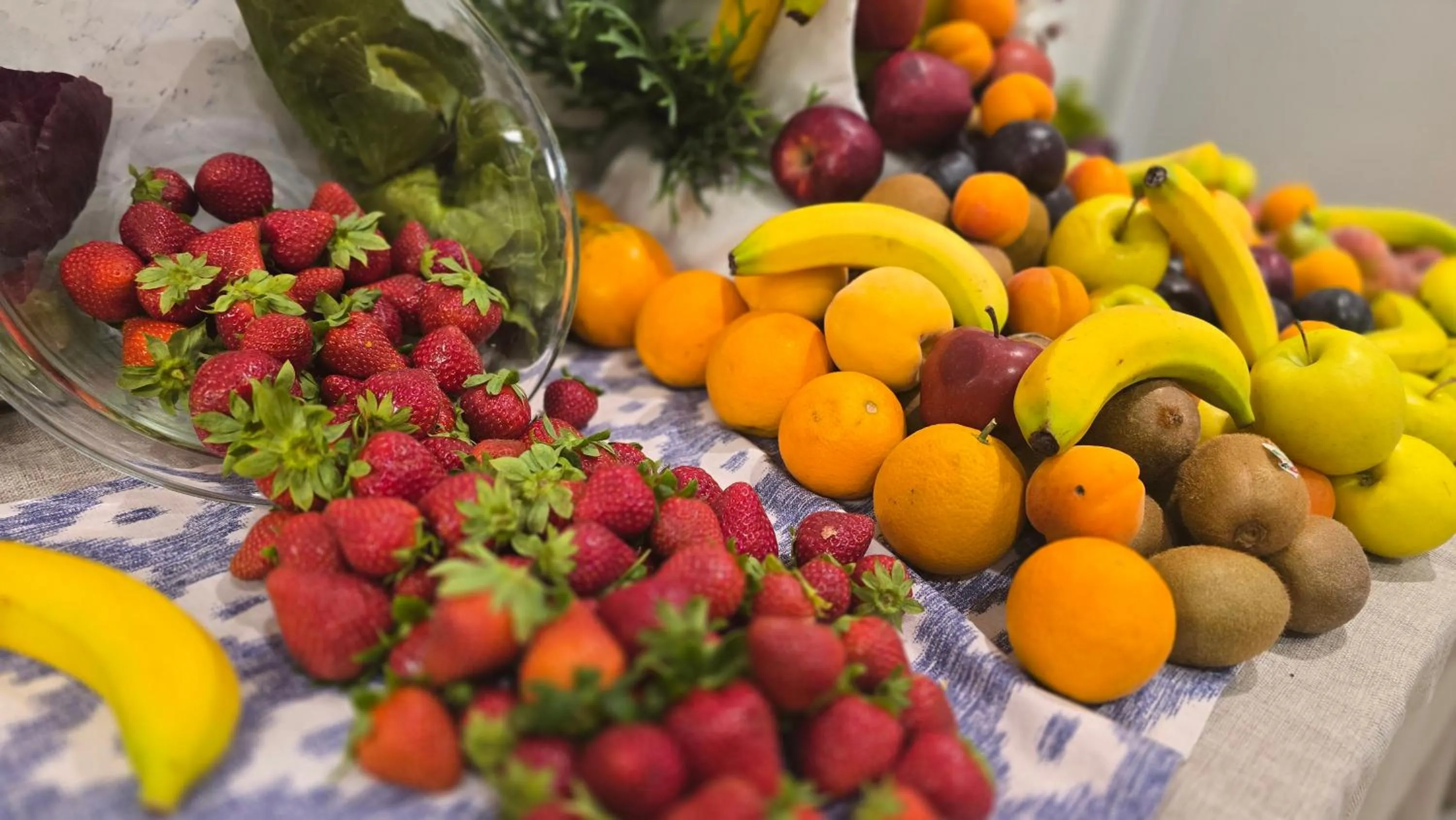 Restaurant/places to eat in Leman Hotel y Apartamentos