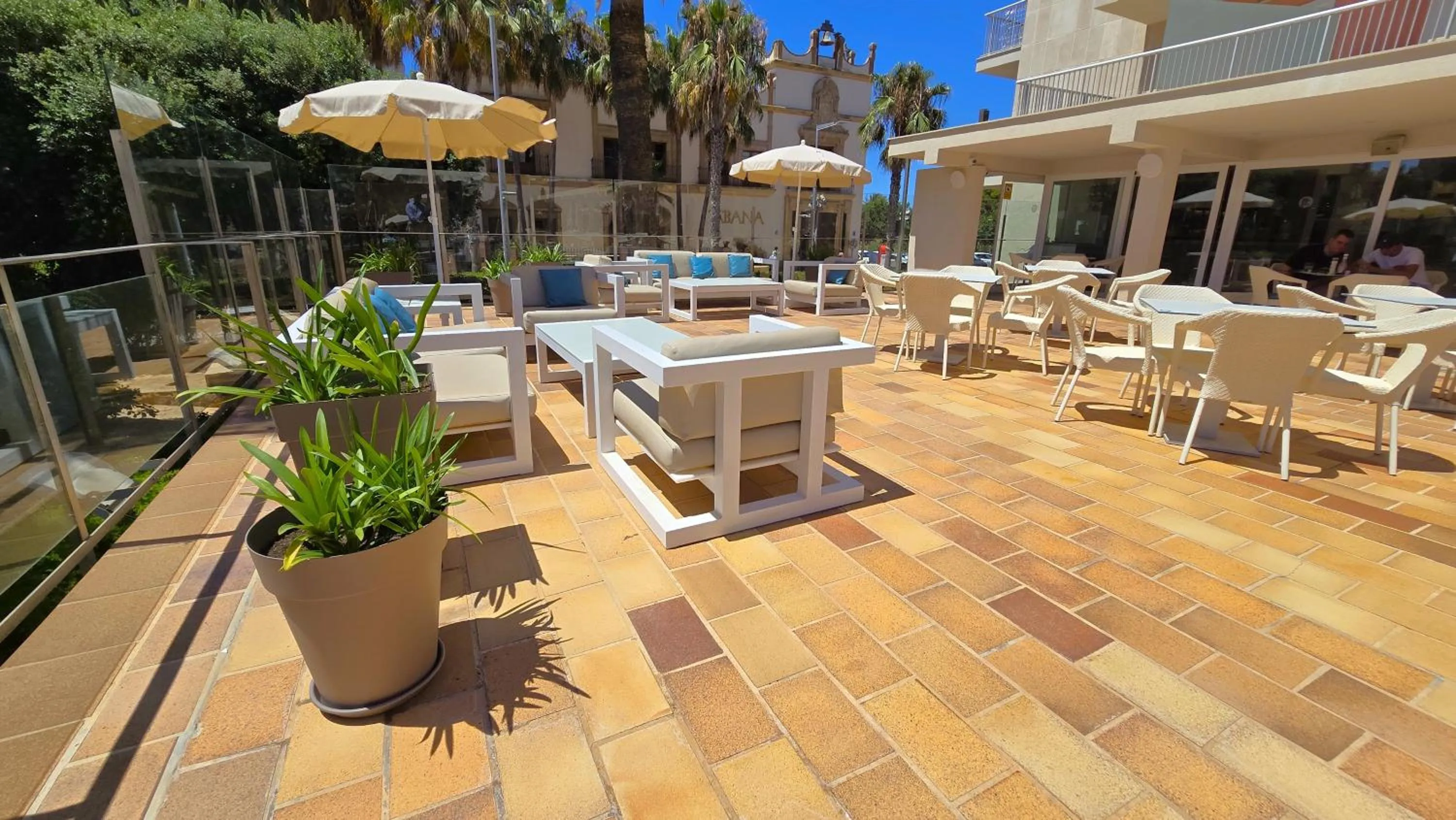 Solarium in Leman Hotel y Apartamentos