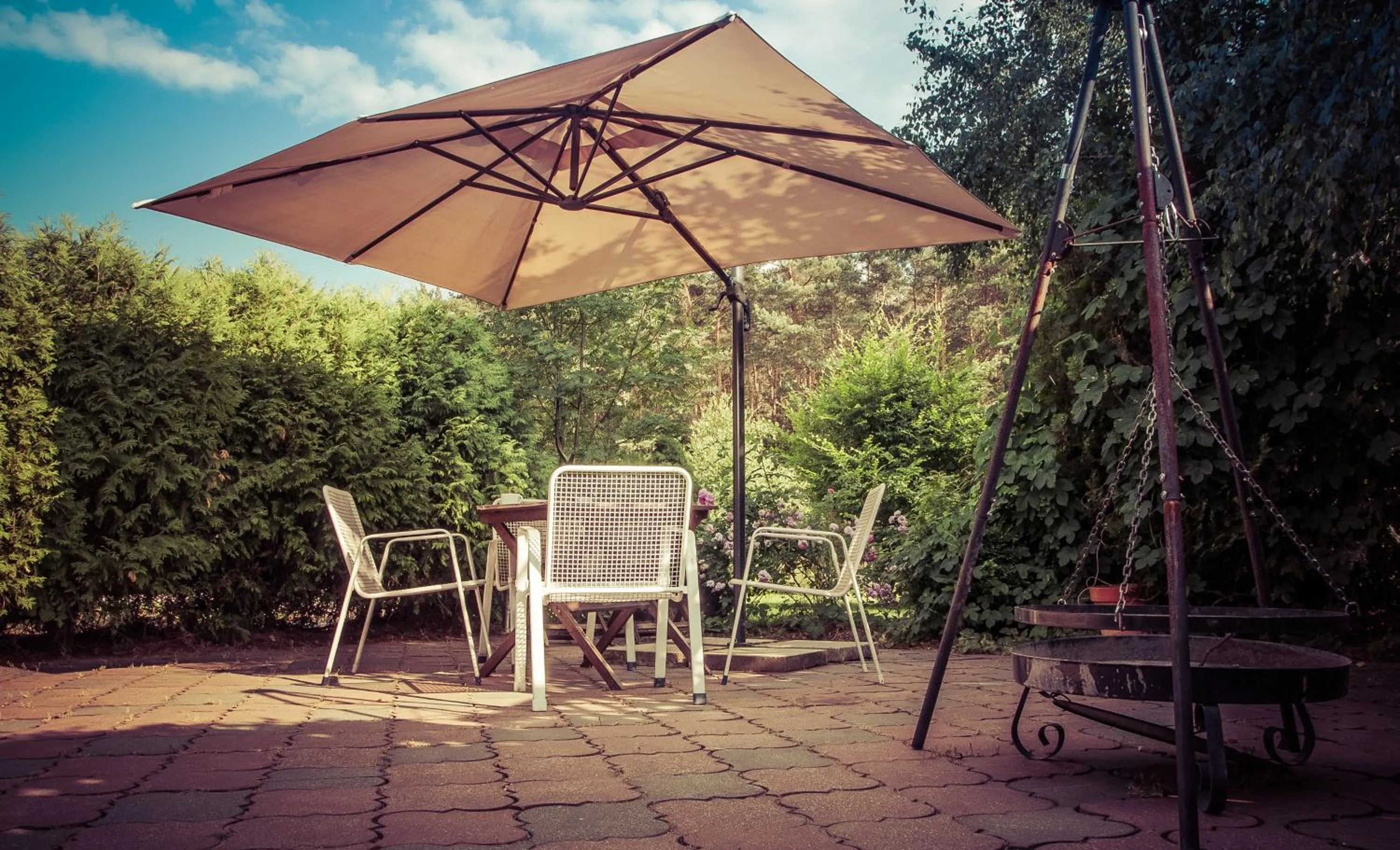 BBQ facilities in Hotel Dwa Księżyce
