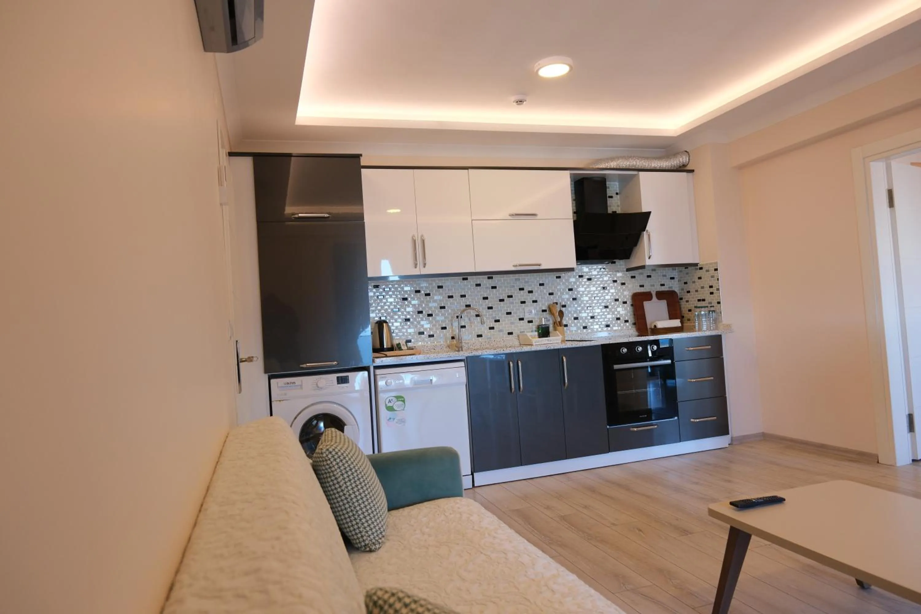 TV and multimedia in Şahin Tepesi Suite Otel