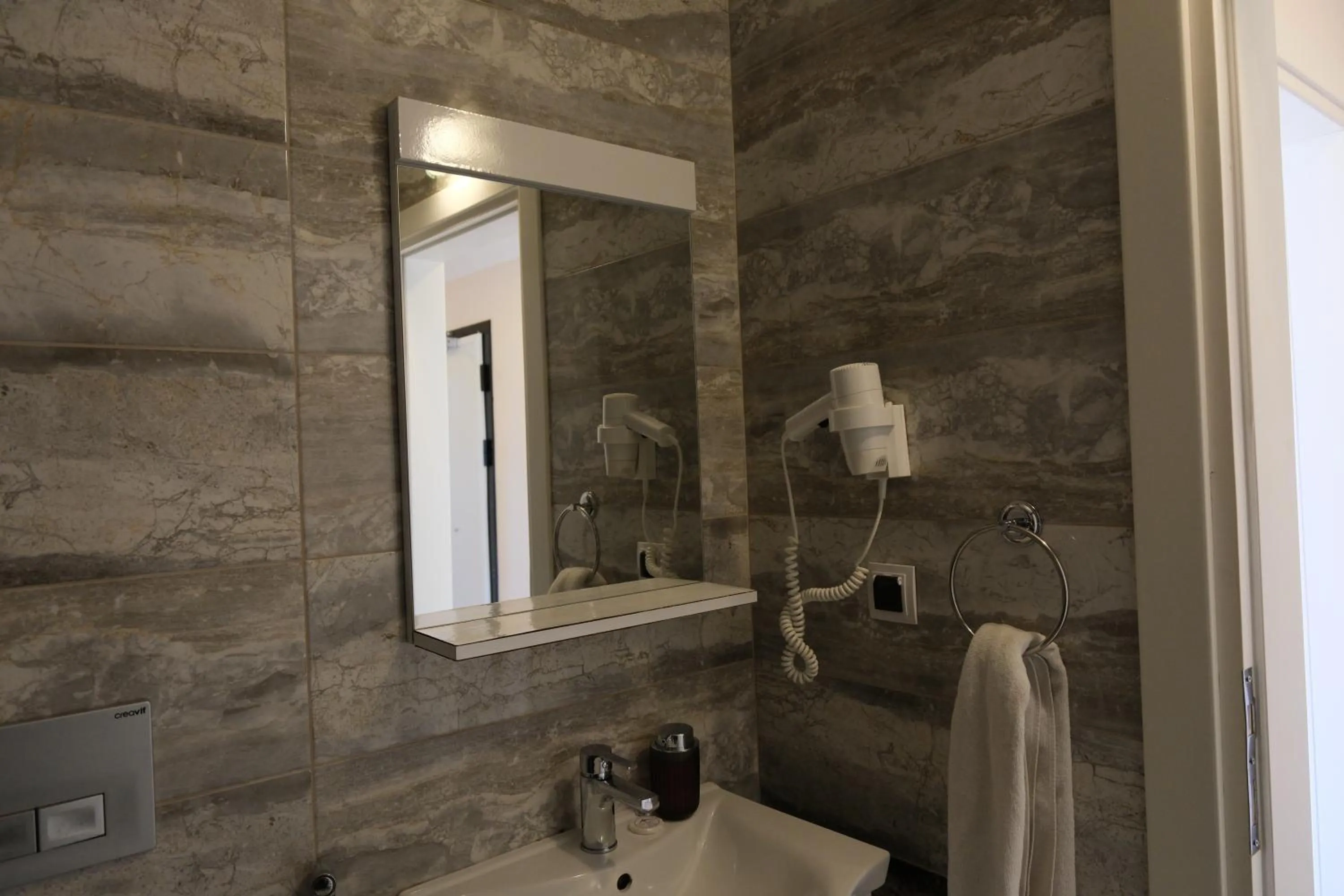 Shower in Şahin Tepesi Suite Otel