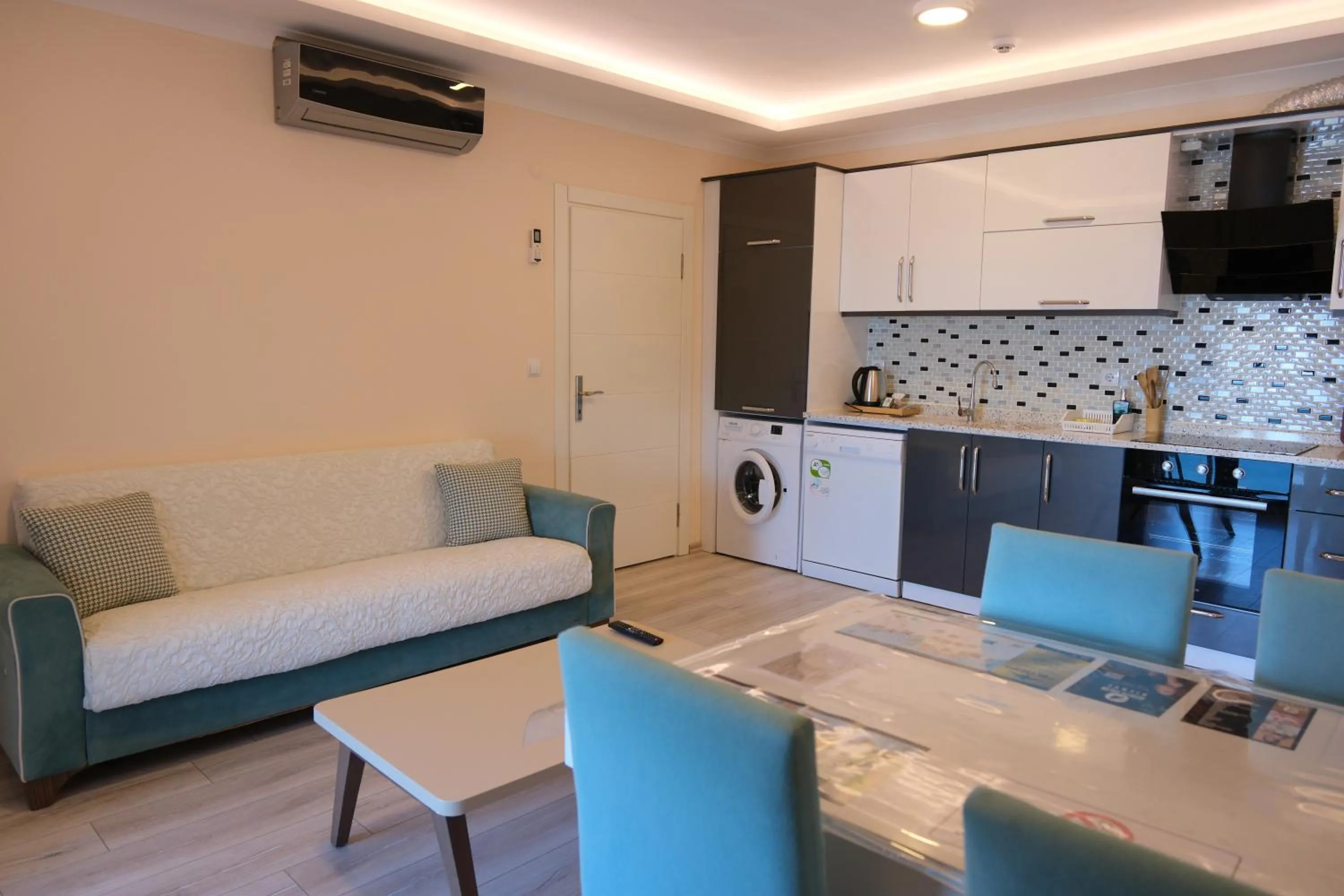 Kitchen or kitchenette in Şahin Tepesi Suite Otel