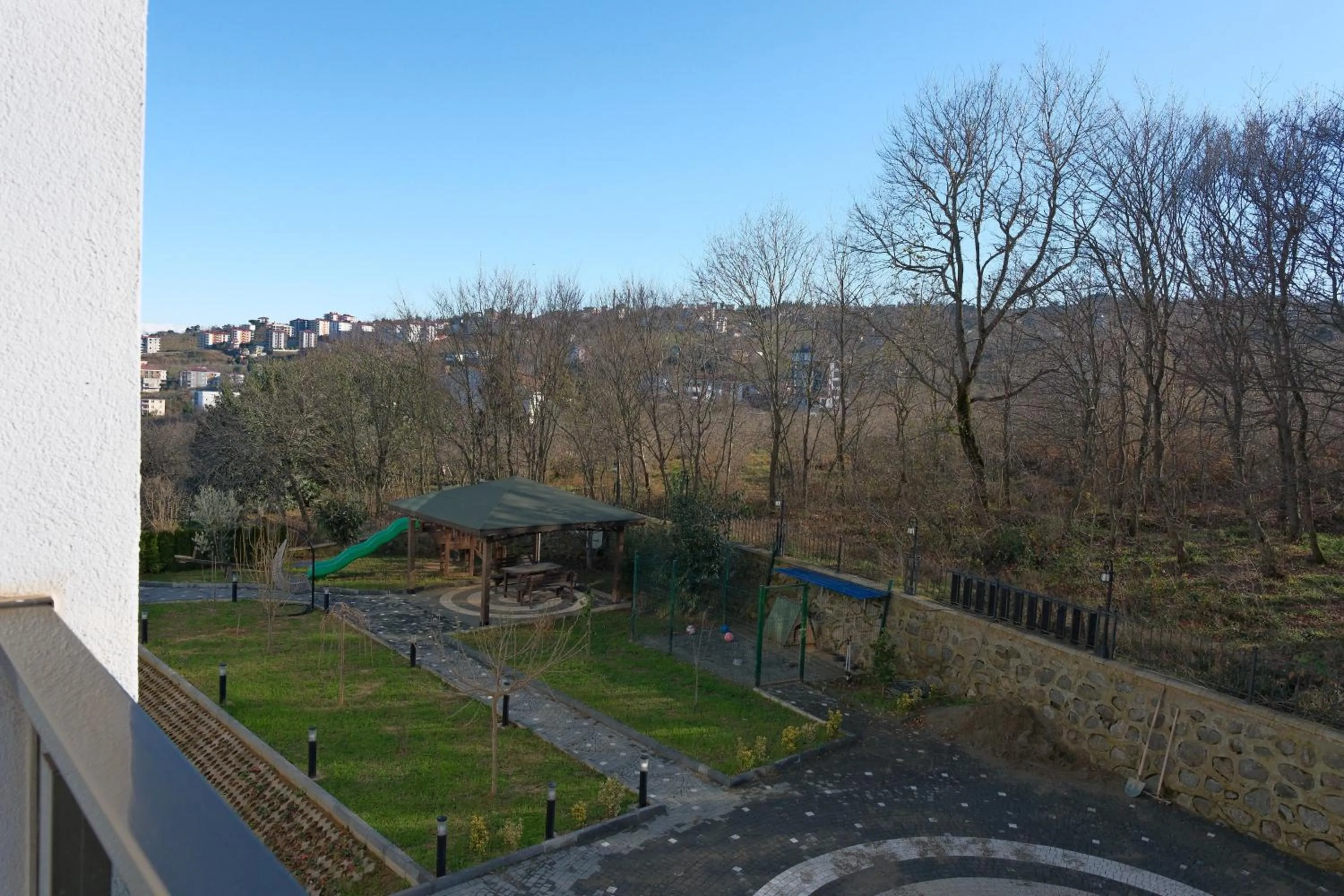 Spring in Şahin Tepesi Suite Otel