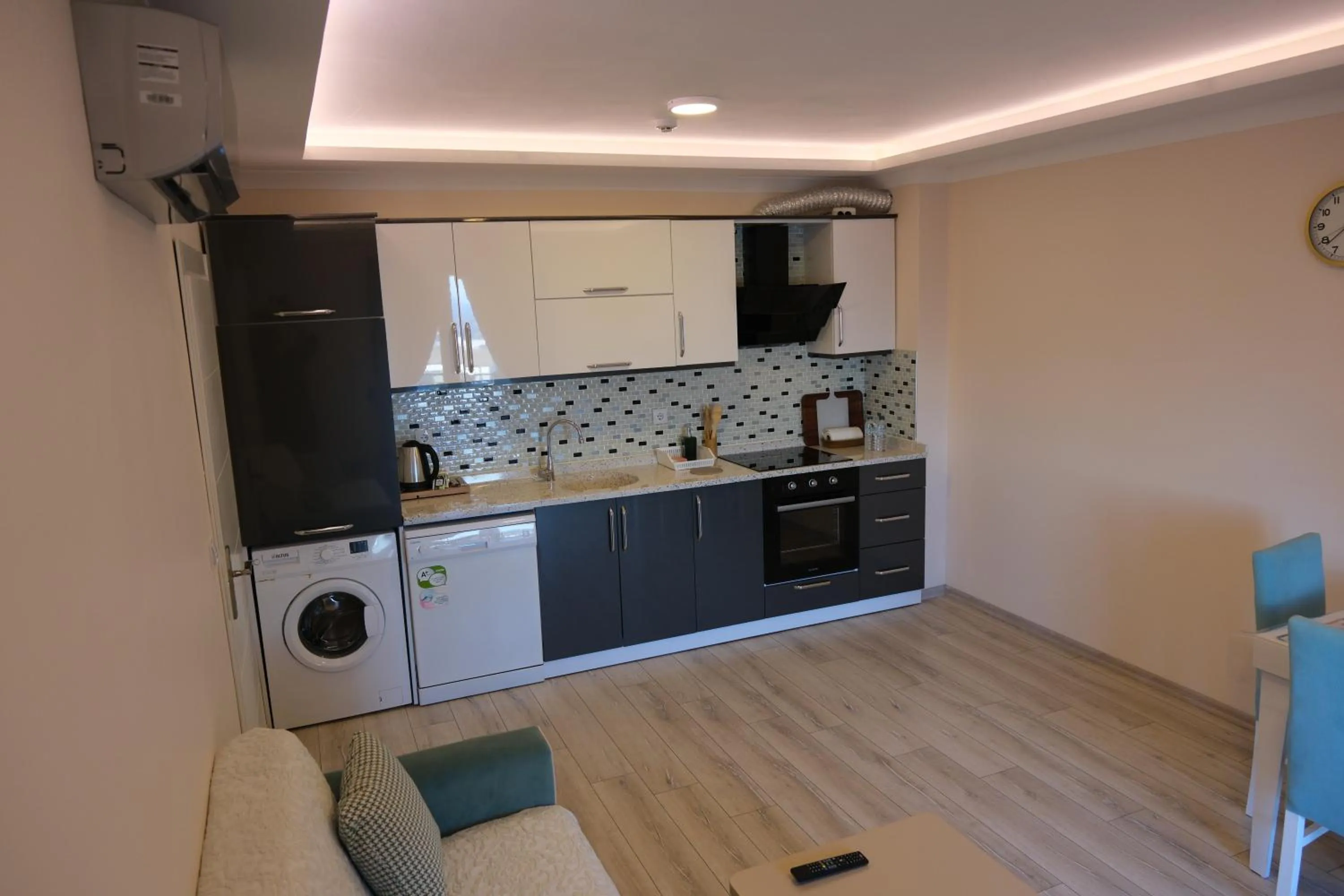 Kitchen or kitchenette in Şahin Tepesi Suite Otel