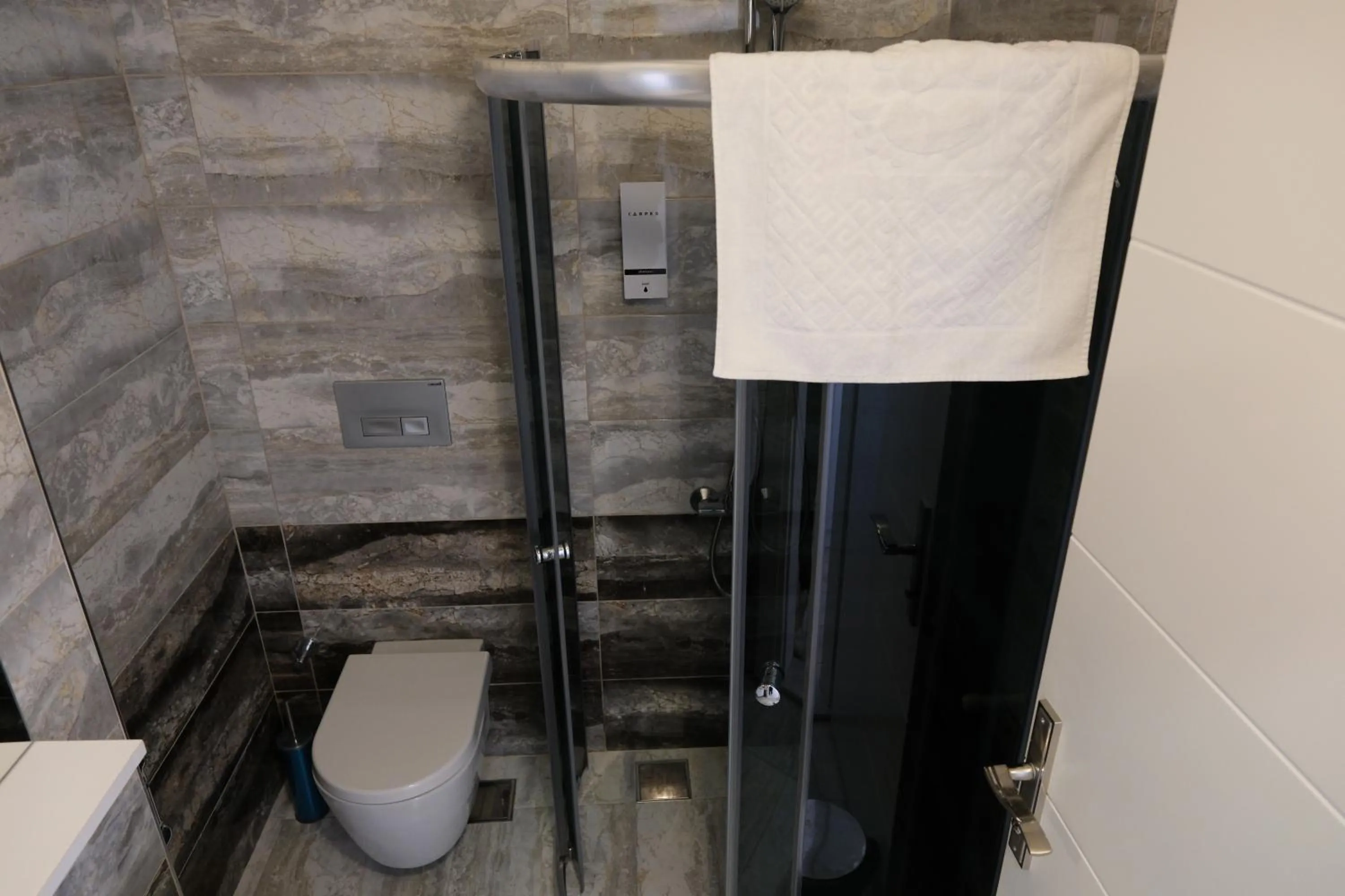 Shower in Şahin Tepesi Suite Otel