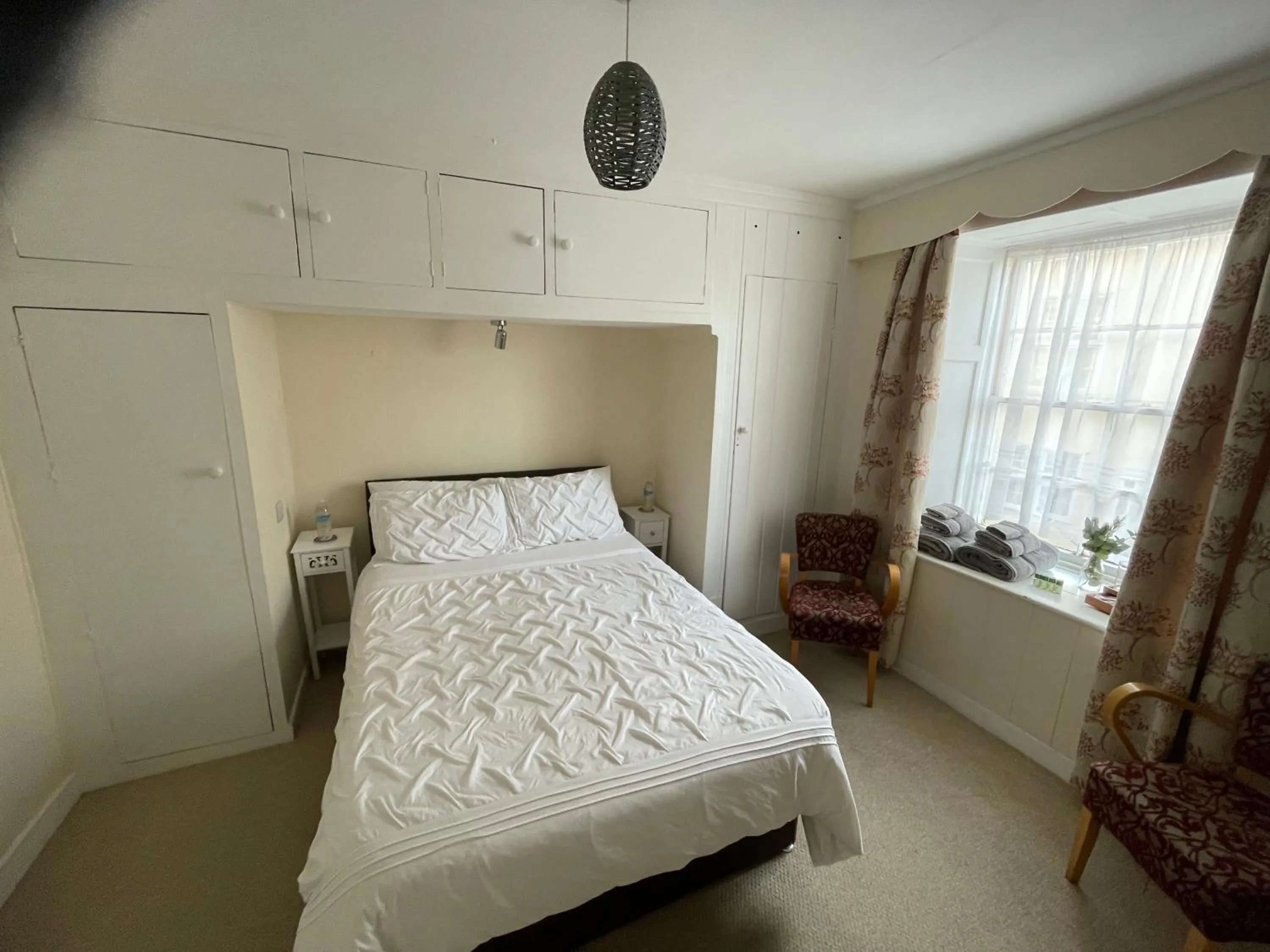 Double Room with Shared Bathroom in Durbeyfield