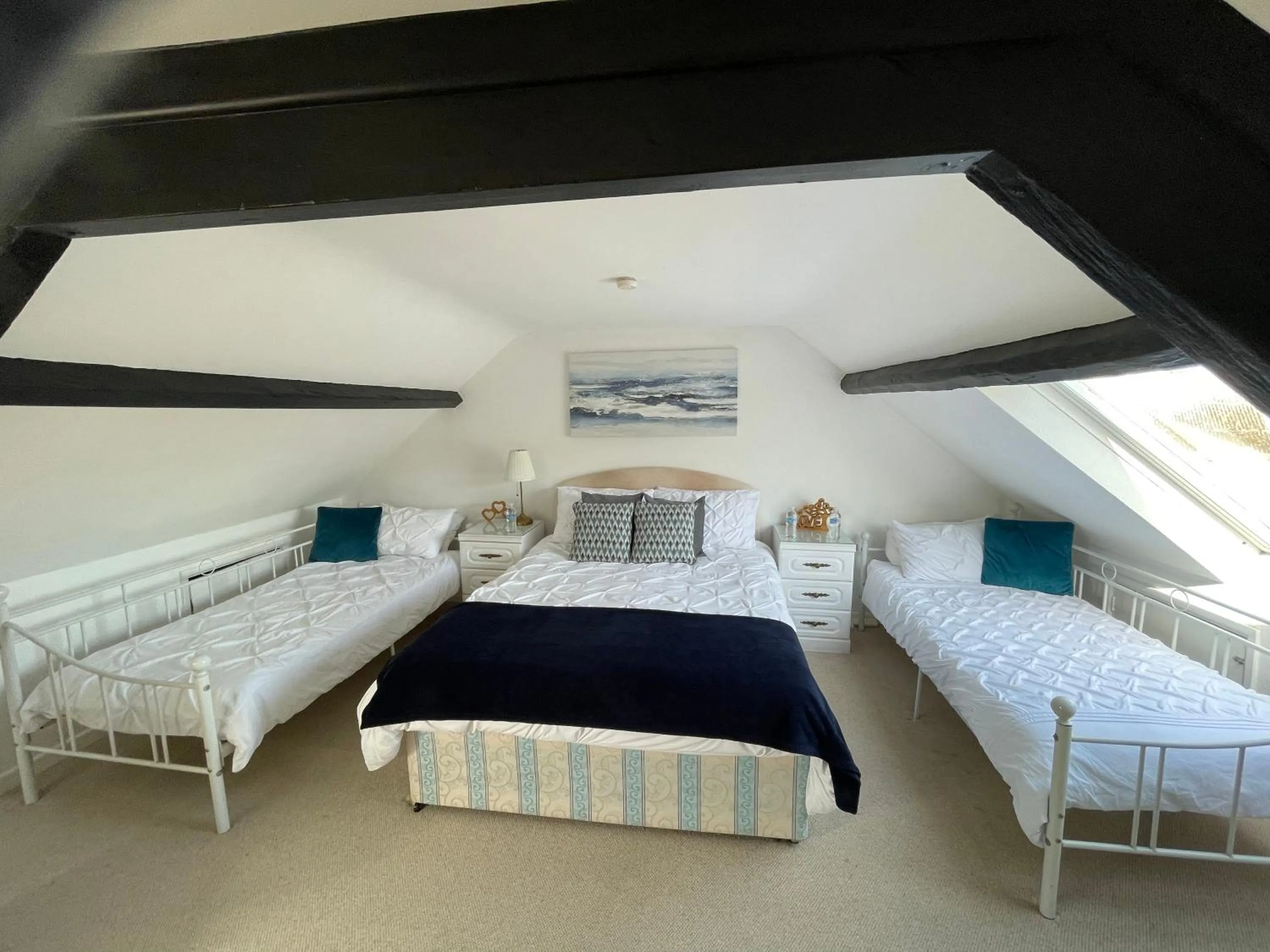 Deluxe Family Room in Durbeyfield