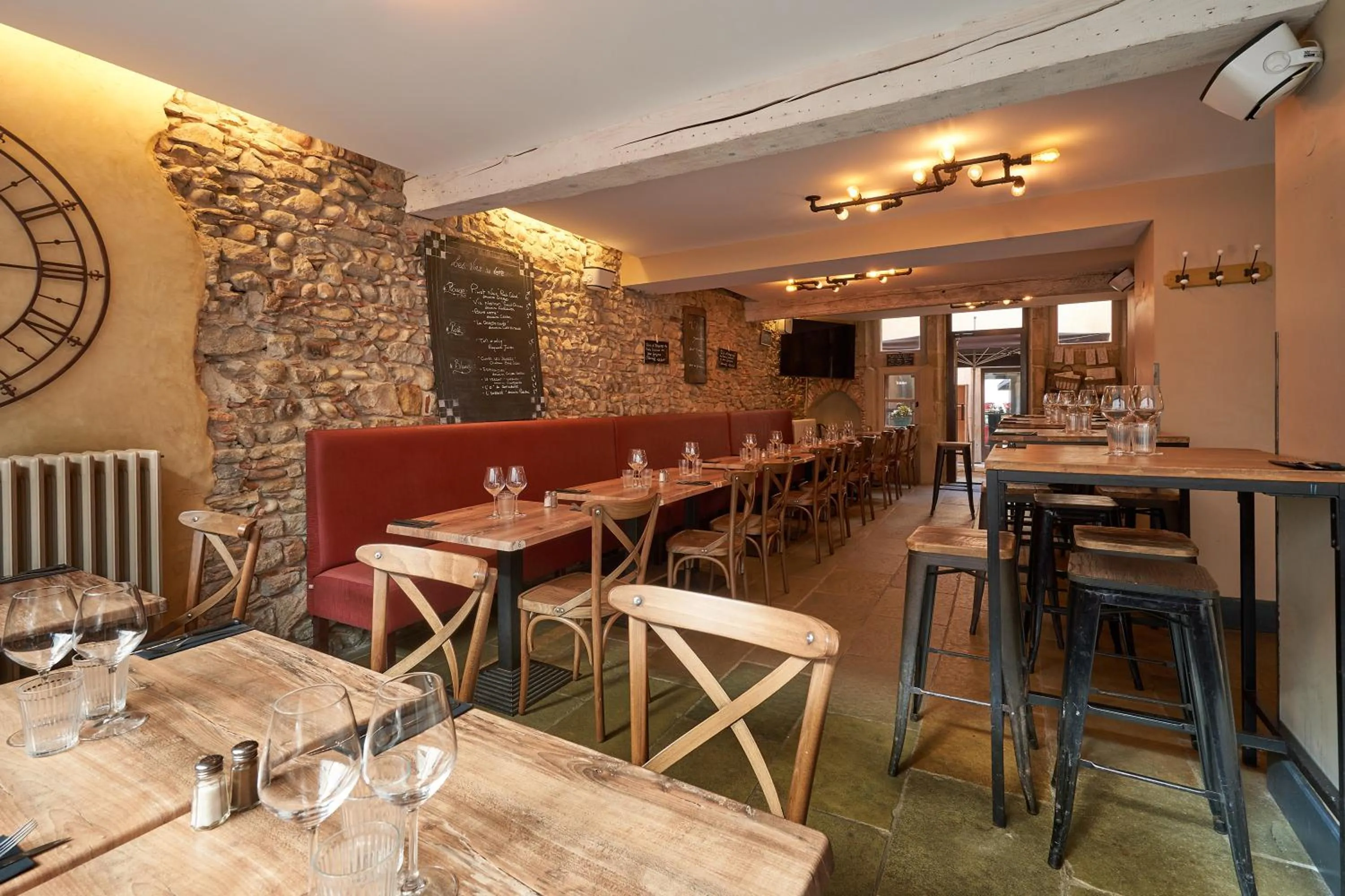 Lounge or bar in Le Passage