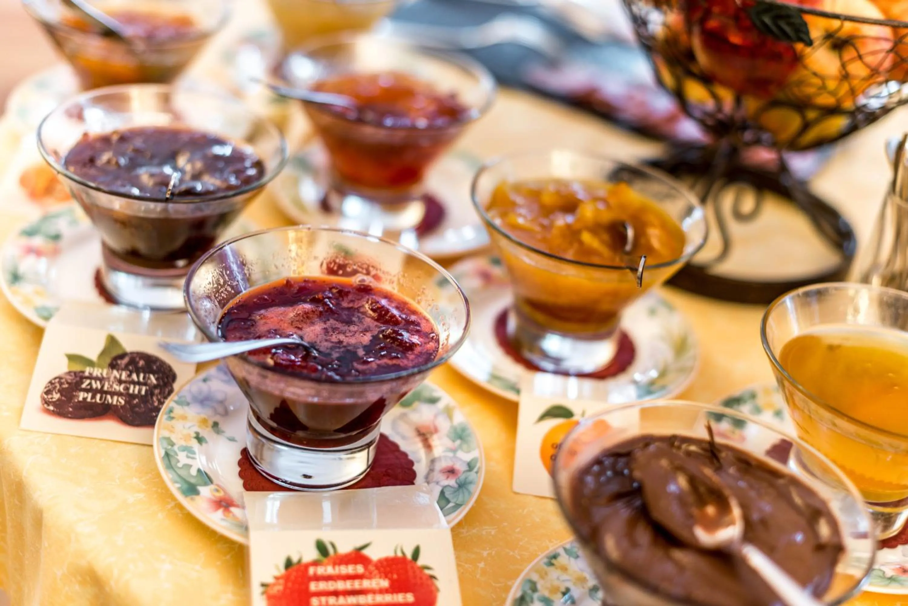 Restaurant/places to eat in Swiss Historic Hotel Masson