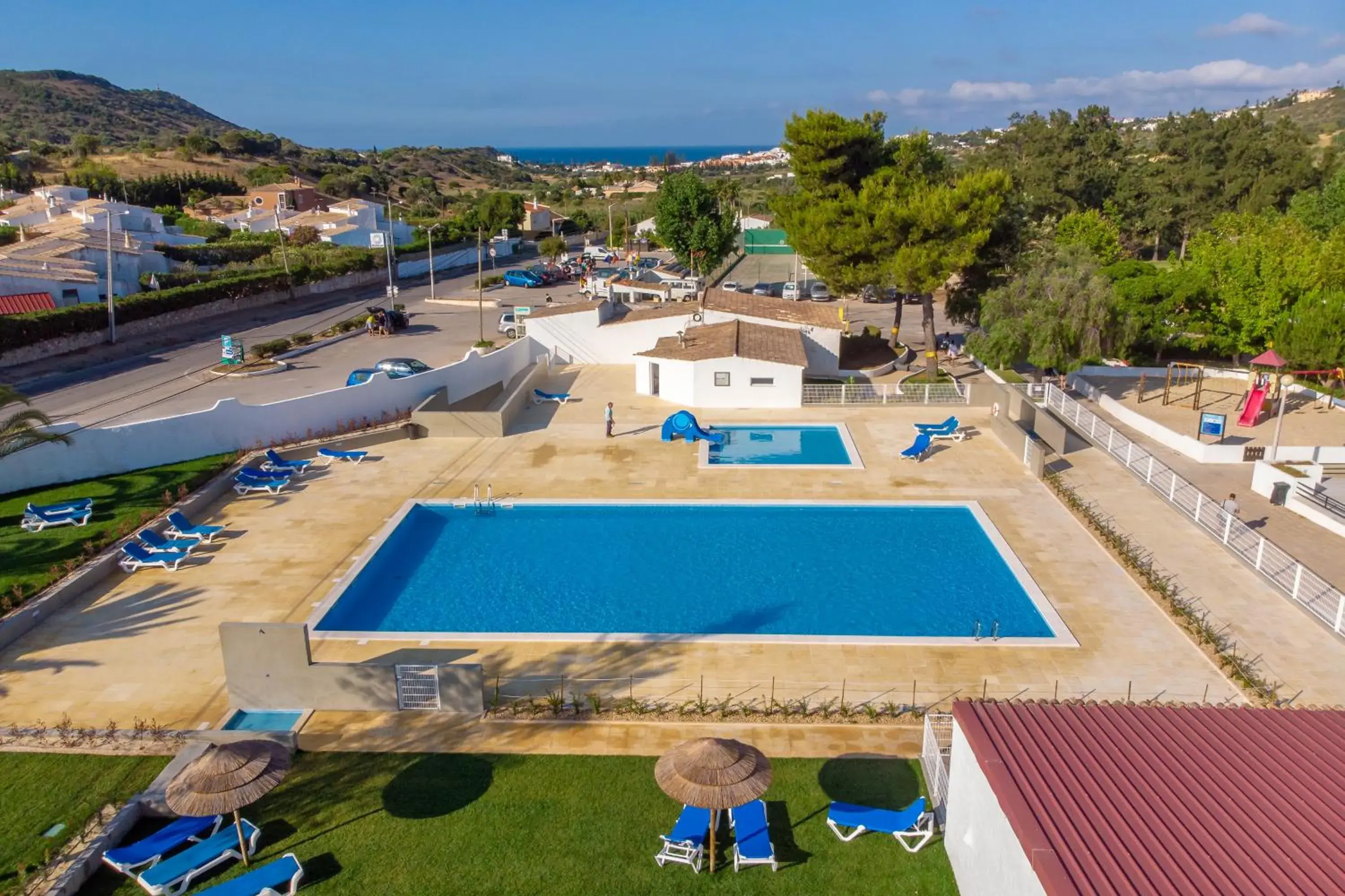 Pool view in Parque de Campismo Orbitur Valverde Pool view in Parque de Campismo Orbitur Valverde